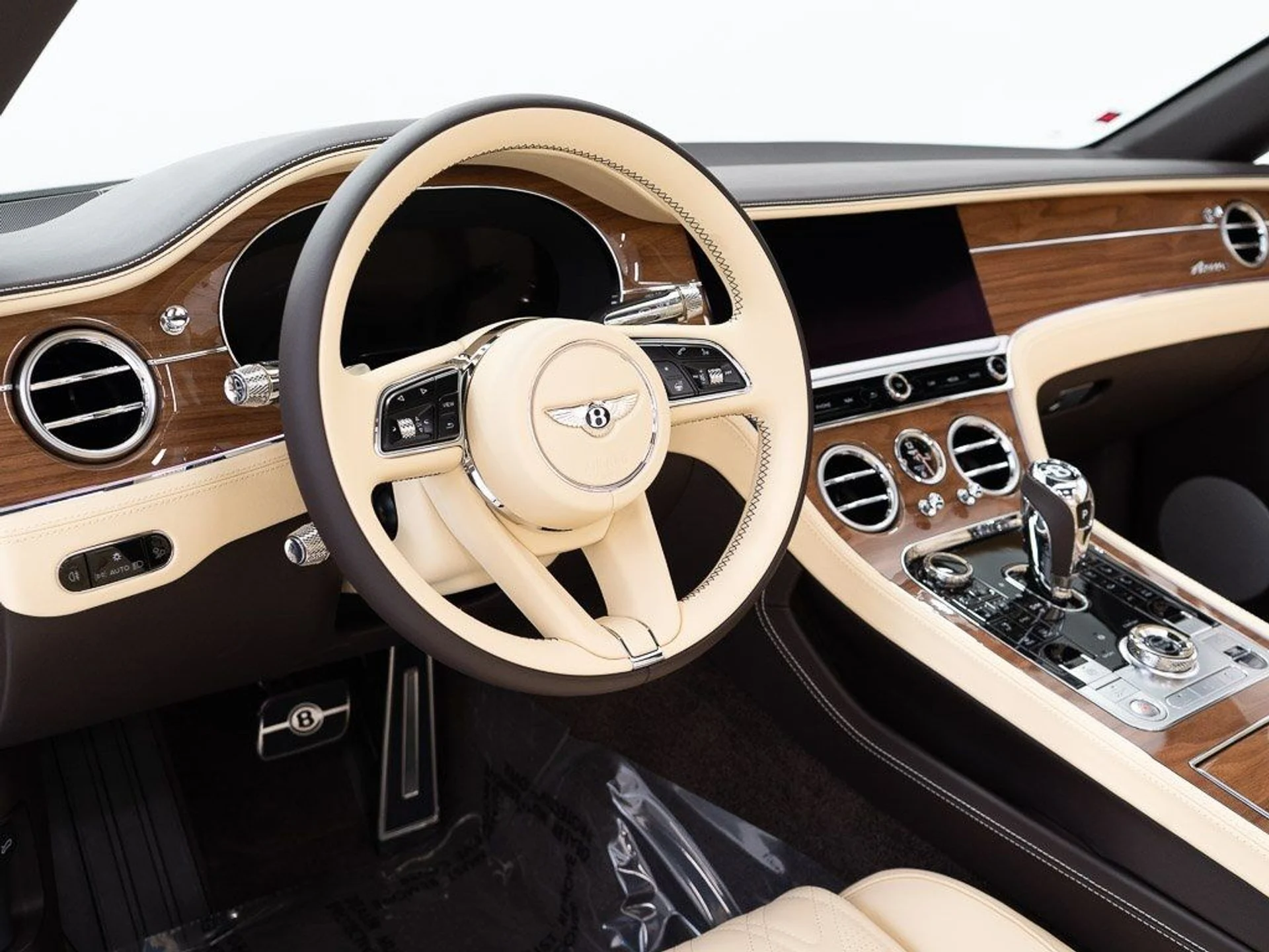 mph021_622191581_4816cab5aa3719b668ce915ed560644e_2042941913