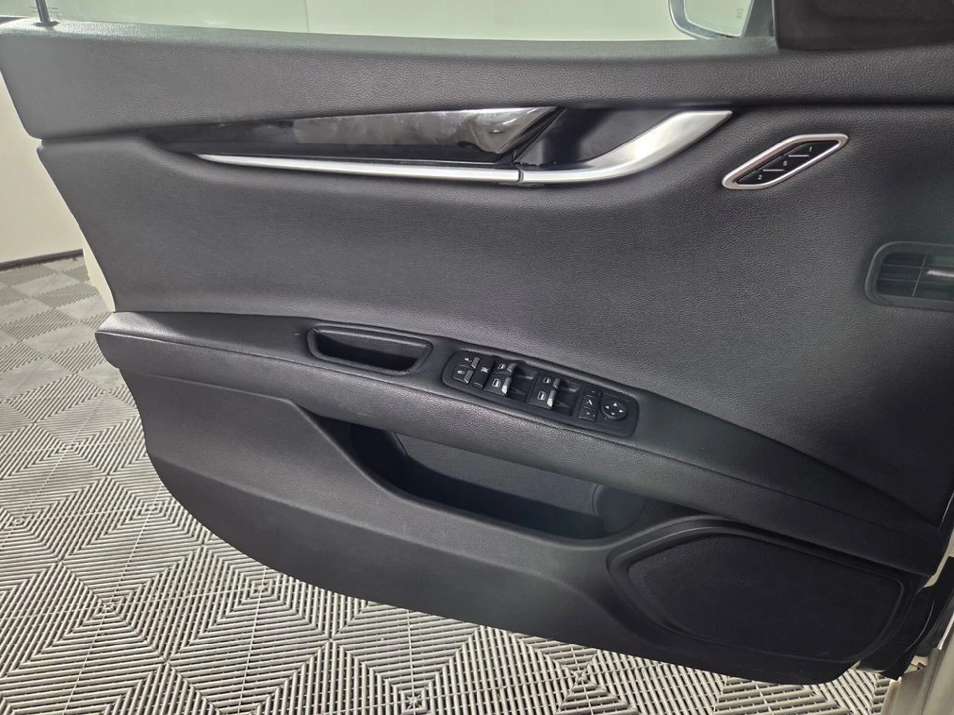 mph021_627785789_efca1d3a9f9a67c780f0f0da2595cdf8_f0997f0227