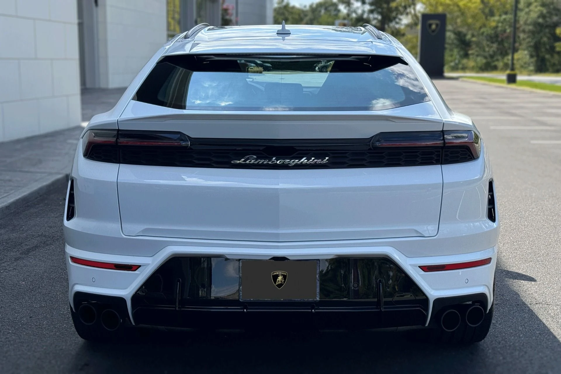 mph021_628782667_Used_2025_Lamborghini_Urus_SE_1756989701_b806f64833