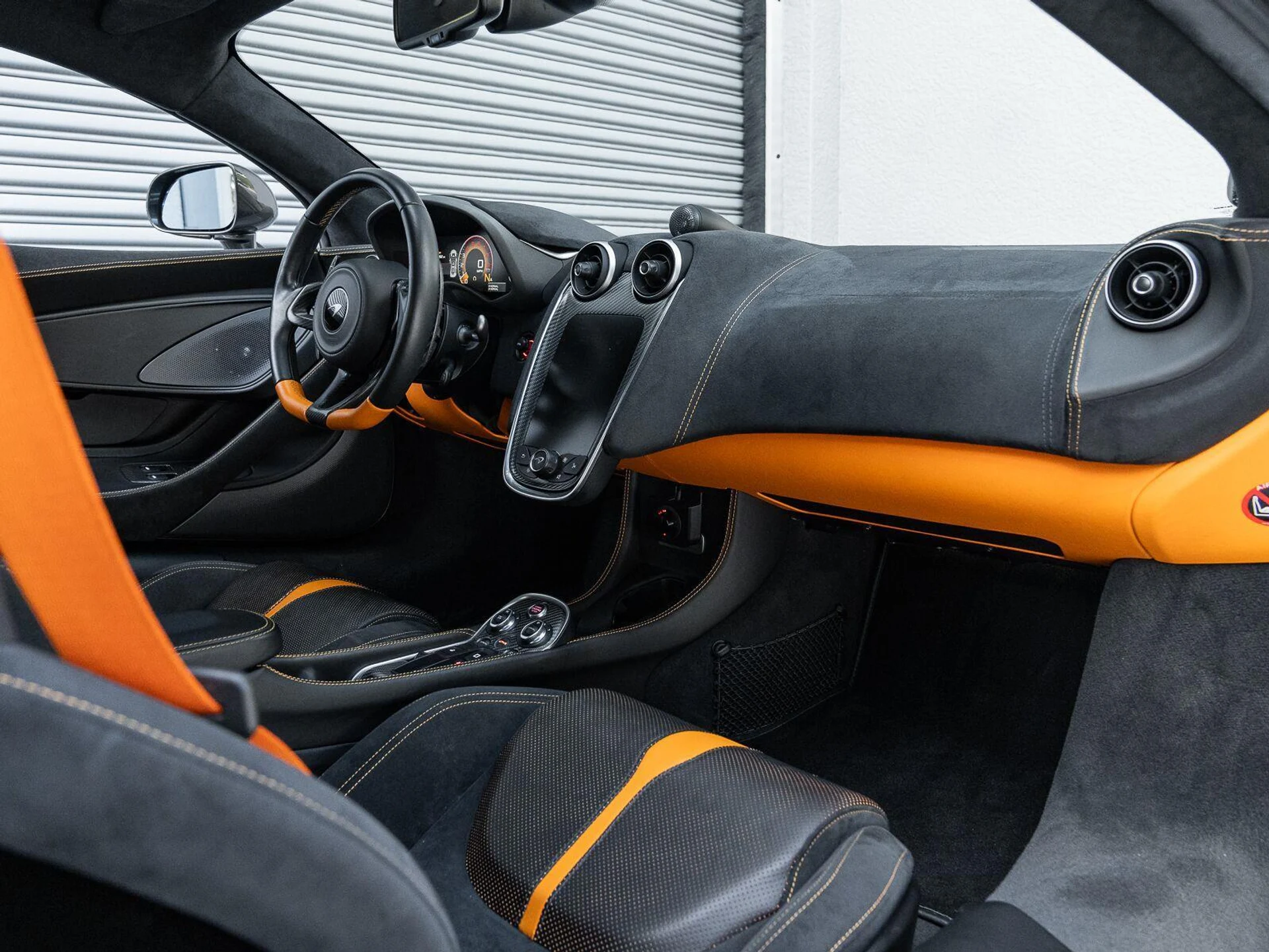 mph021_639490386_Used_2019_Mc_Laren_570_GT_Coupe_1785532146_19711b9cbc