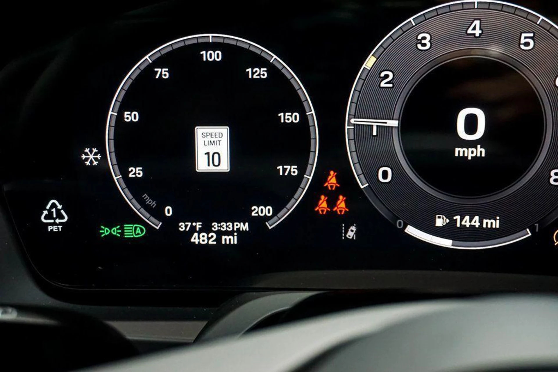 mph021_640859078_a95_Dj1v_Ux_C_Ol_Y_Nd_Im_Iqj2_Uo56_C0_cecbb51eaa