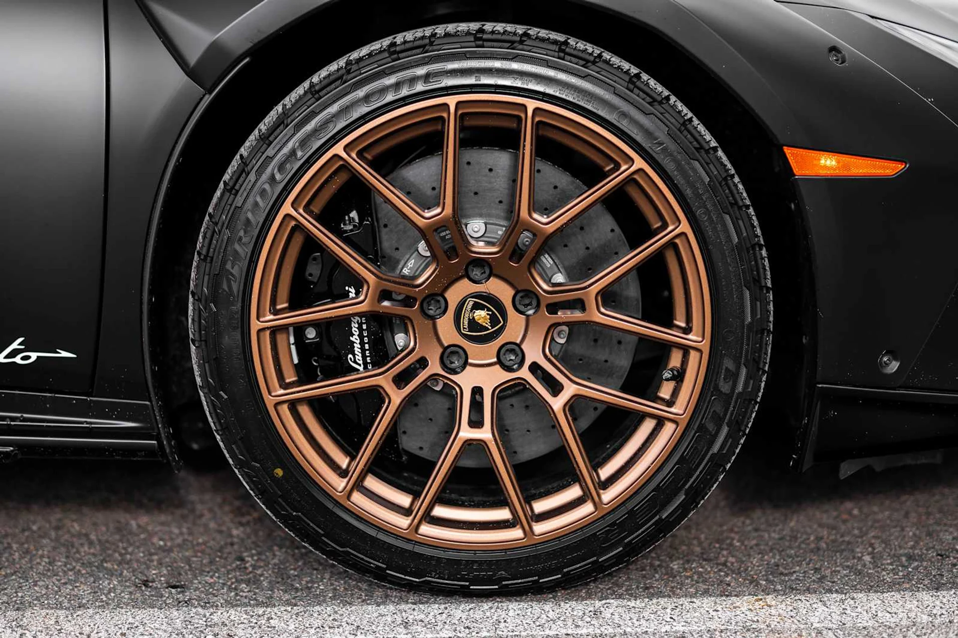 mph021_644119001_2734f1ed3bfd79982425f2b3acb83d81x_2239707f01