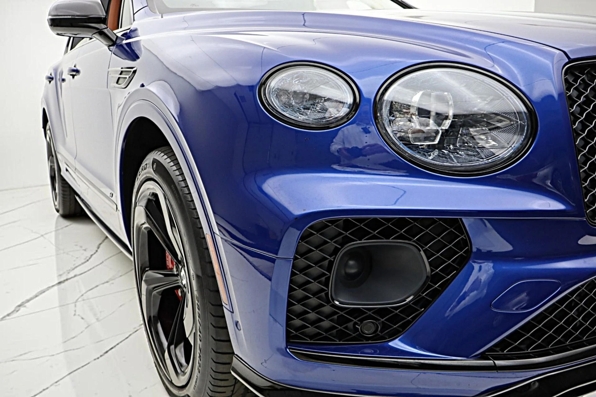 mph021_651880401_Used_2022_Bentley_Bentayga_S_V8_61b88f0e3b