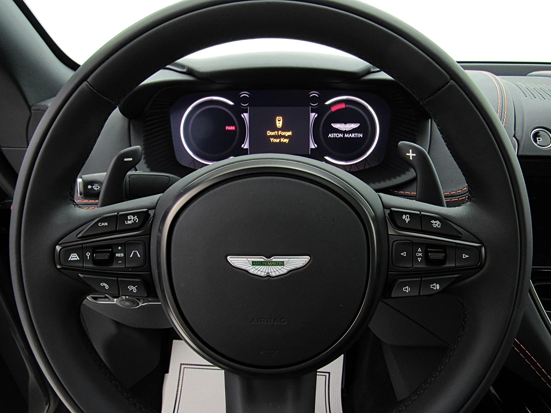 mph021_667330719_Used_2023_Aston_Martin_DBX_7dbba26f11