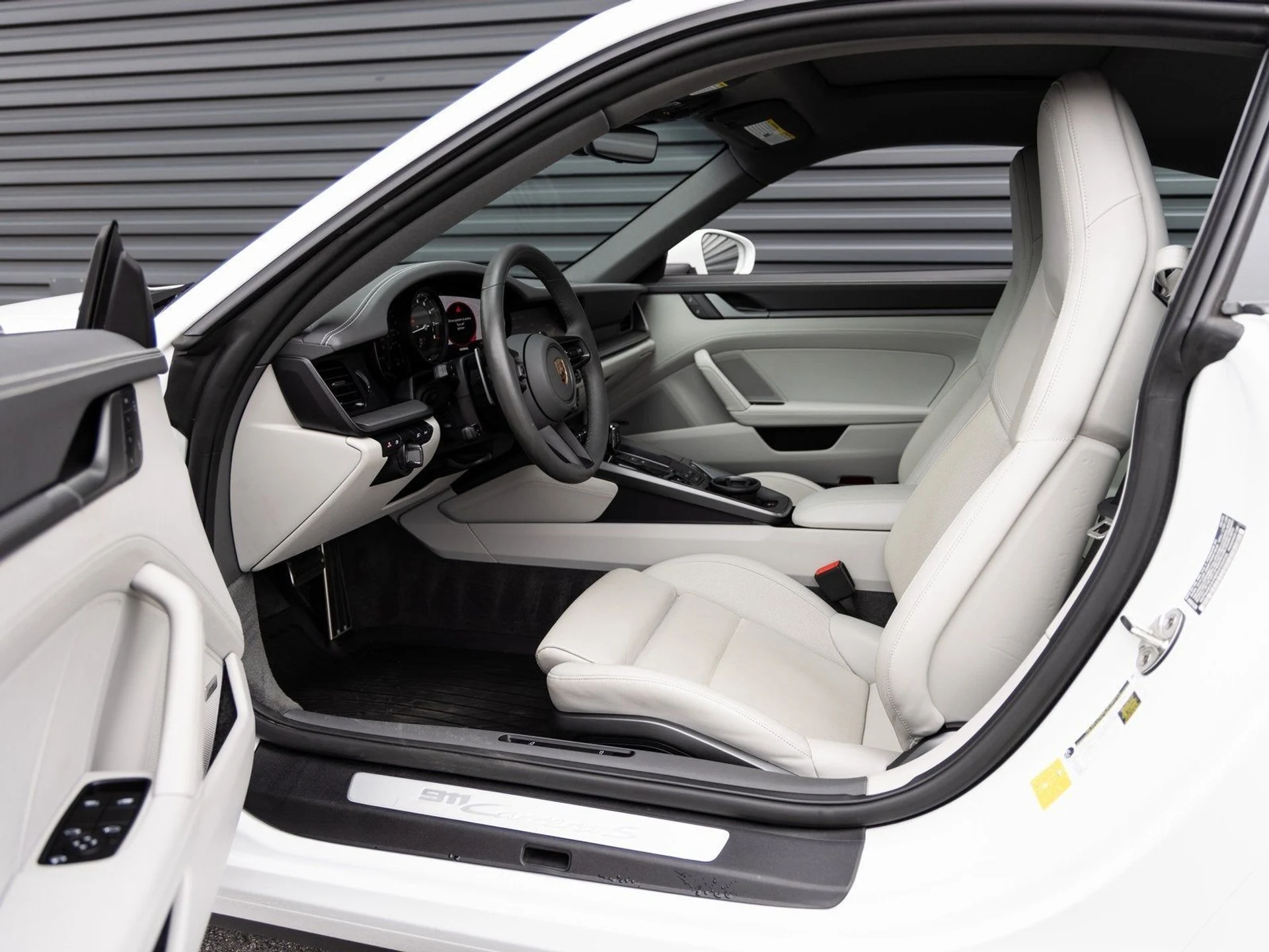 mph021_672197700_22_8e2268238b