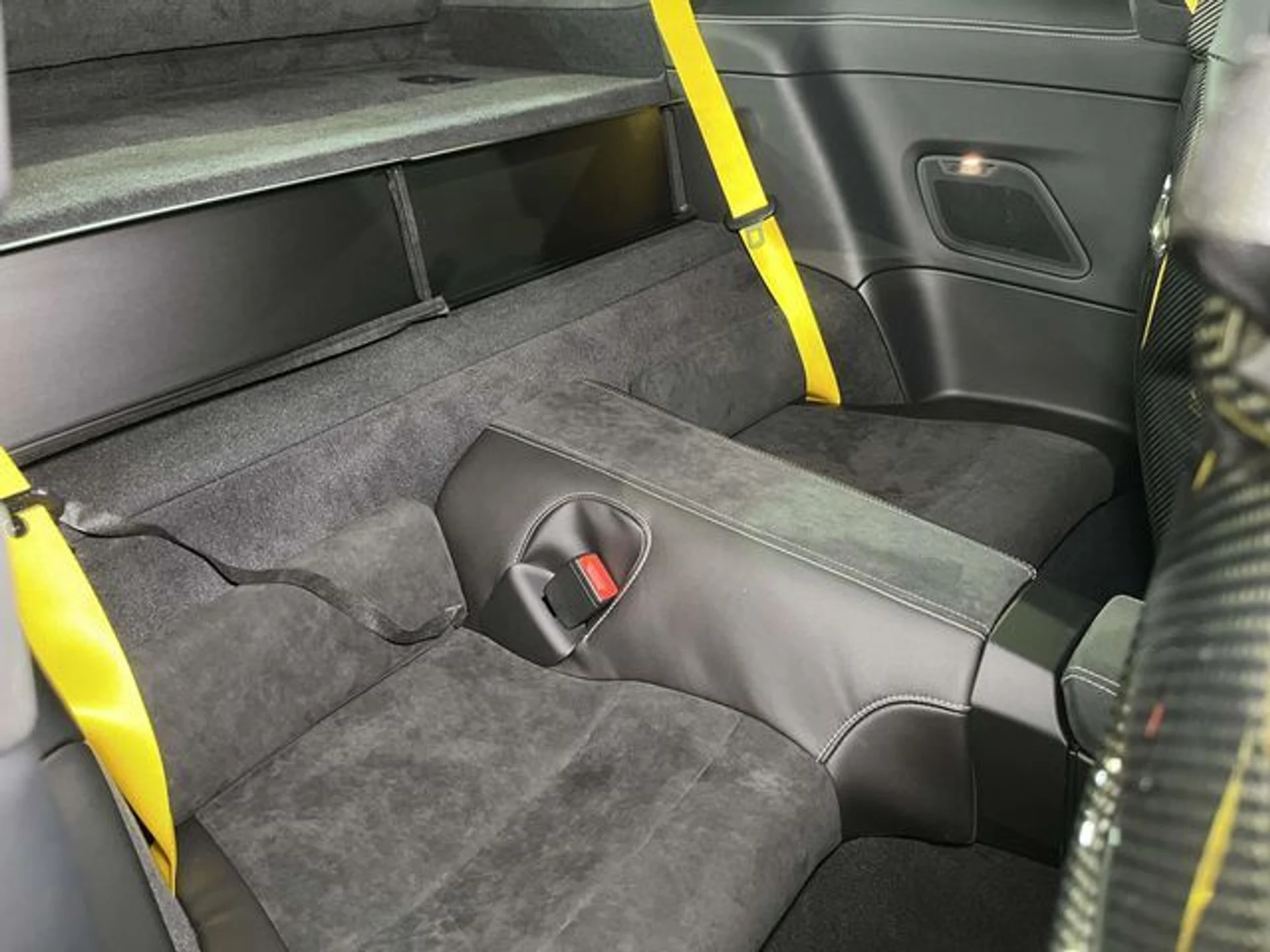 mph021_676319305_333d83992196ed0c6d496881ff224485x_447fe5ec1f