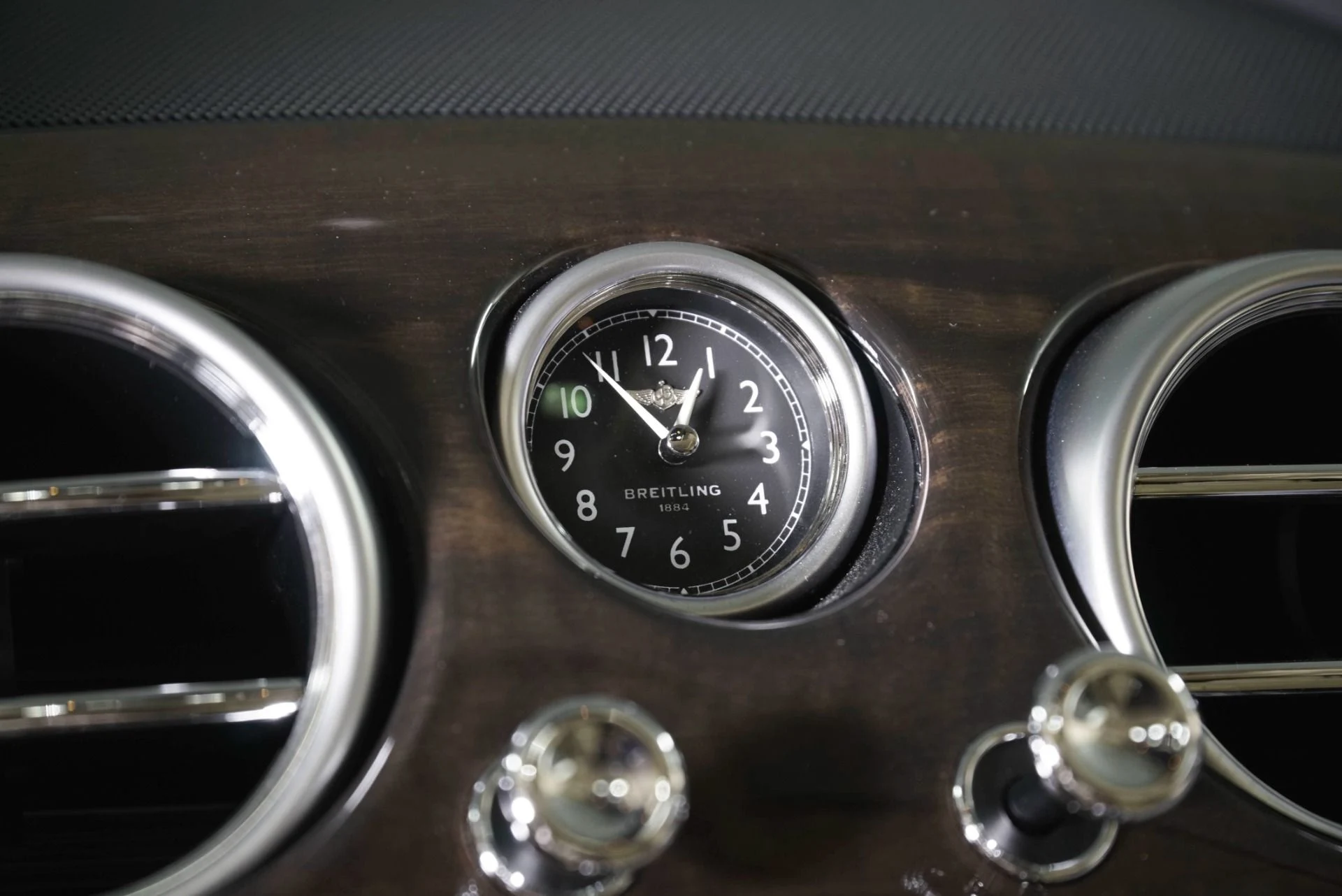 mph021_680195464_Used_2014_Bentley_Flying_Spur_1787320963_b0b1152bbc