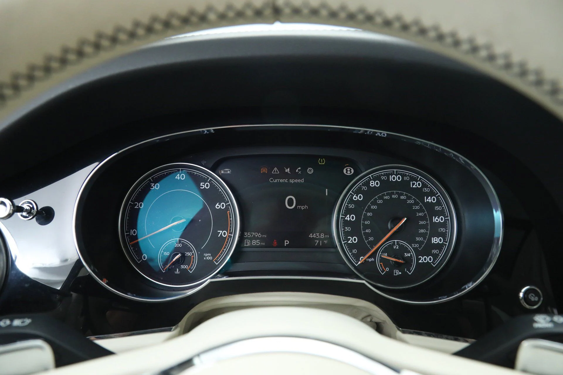 mph021_680312883_5bbcbde85fc5b1edeed7513aa354789e_dbc24c8370