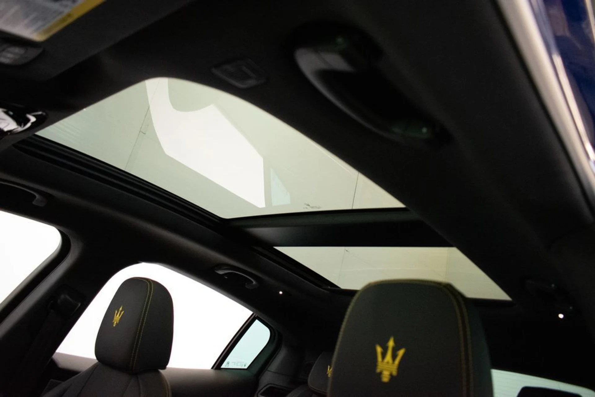 mph021_682132878_04d9a95062b974aeaa907575d6b80e92x_a772a24247