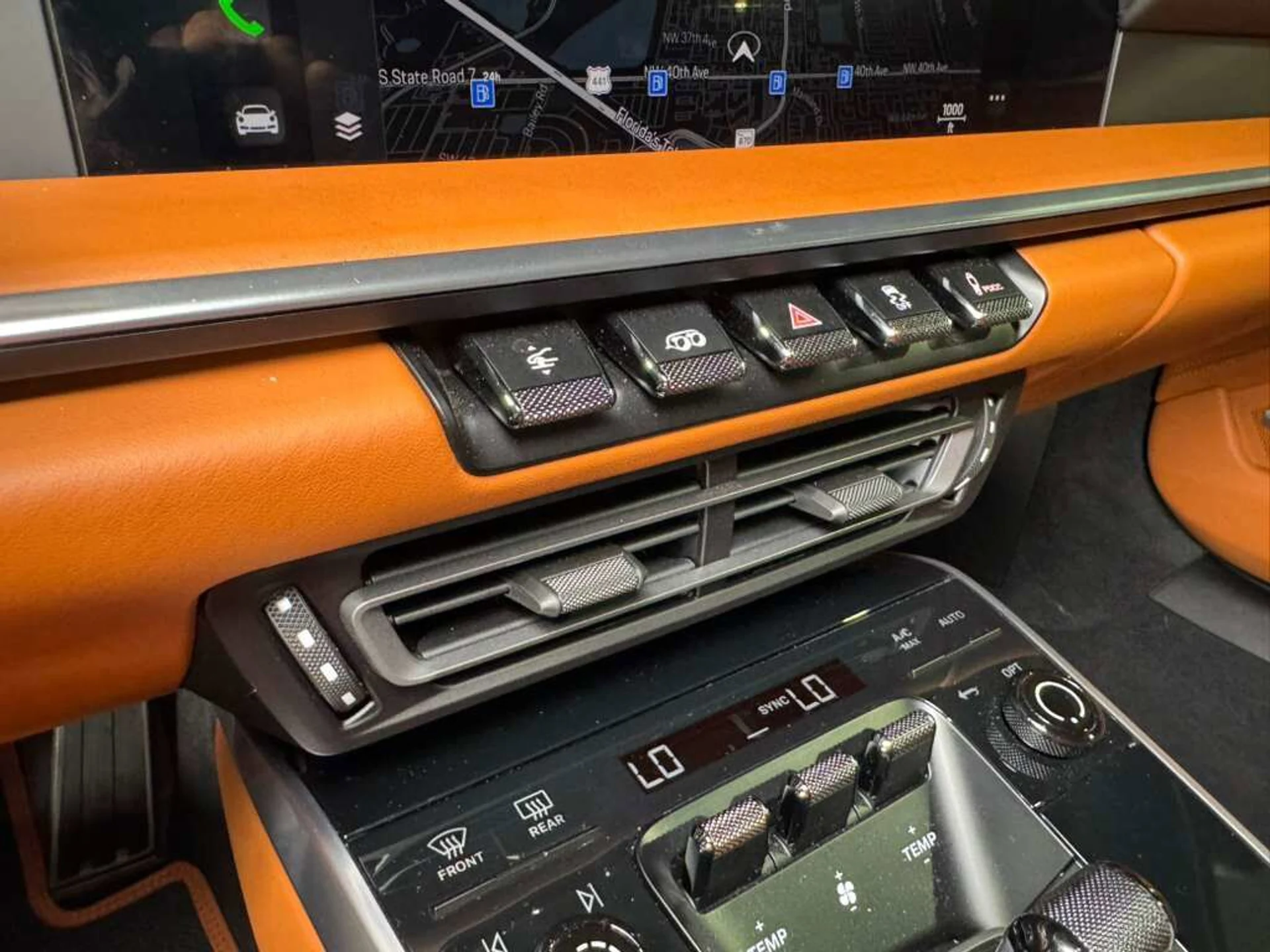 mph021_684657207_6dd3d13d6d4a827fb53a97fc46122733_93836f0c57