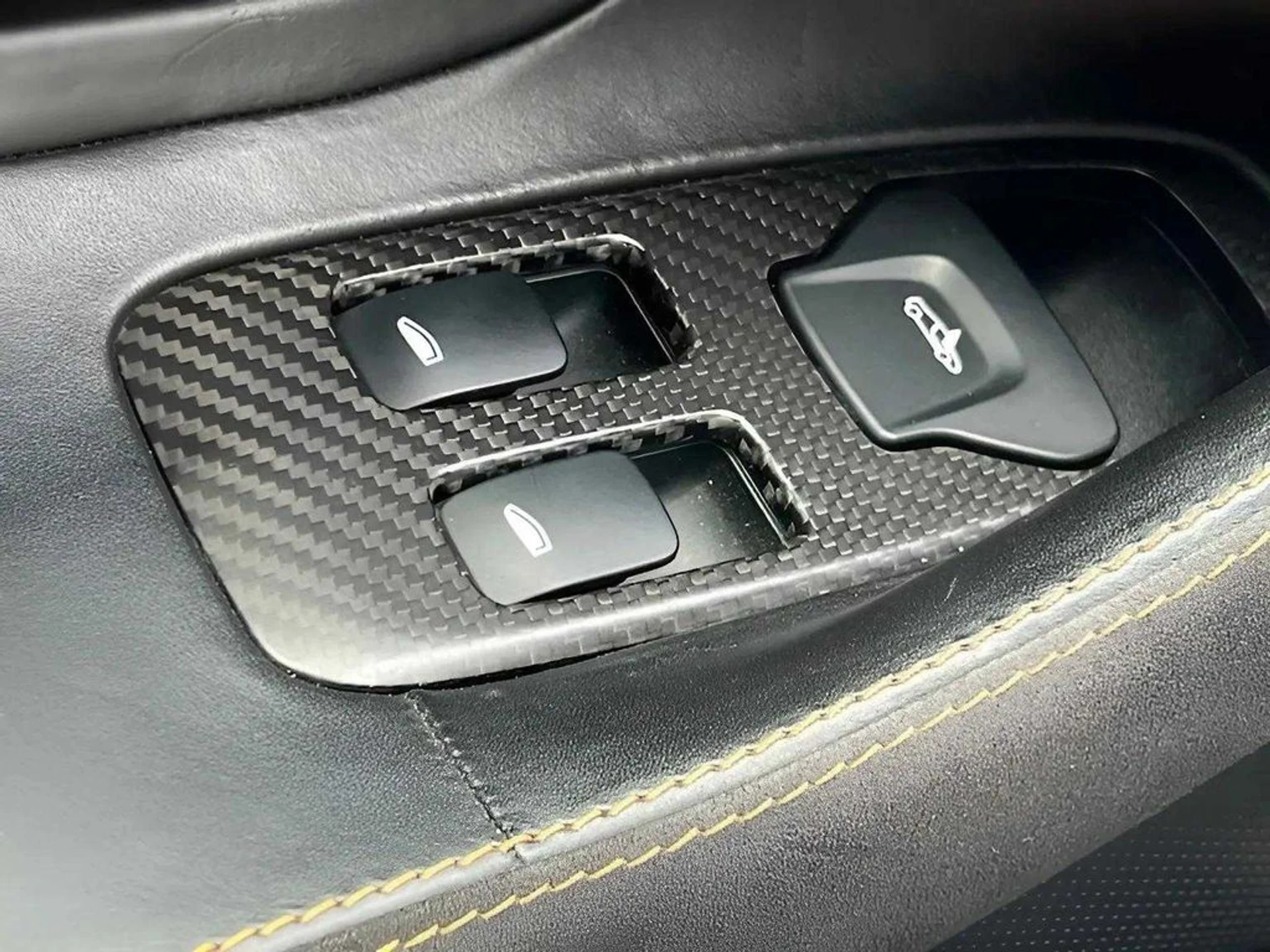 mph021_688305788_9d28fa768c2d9ec143c9f1b8c1e8f1d4x_17a6e4af5b