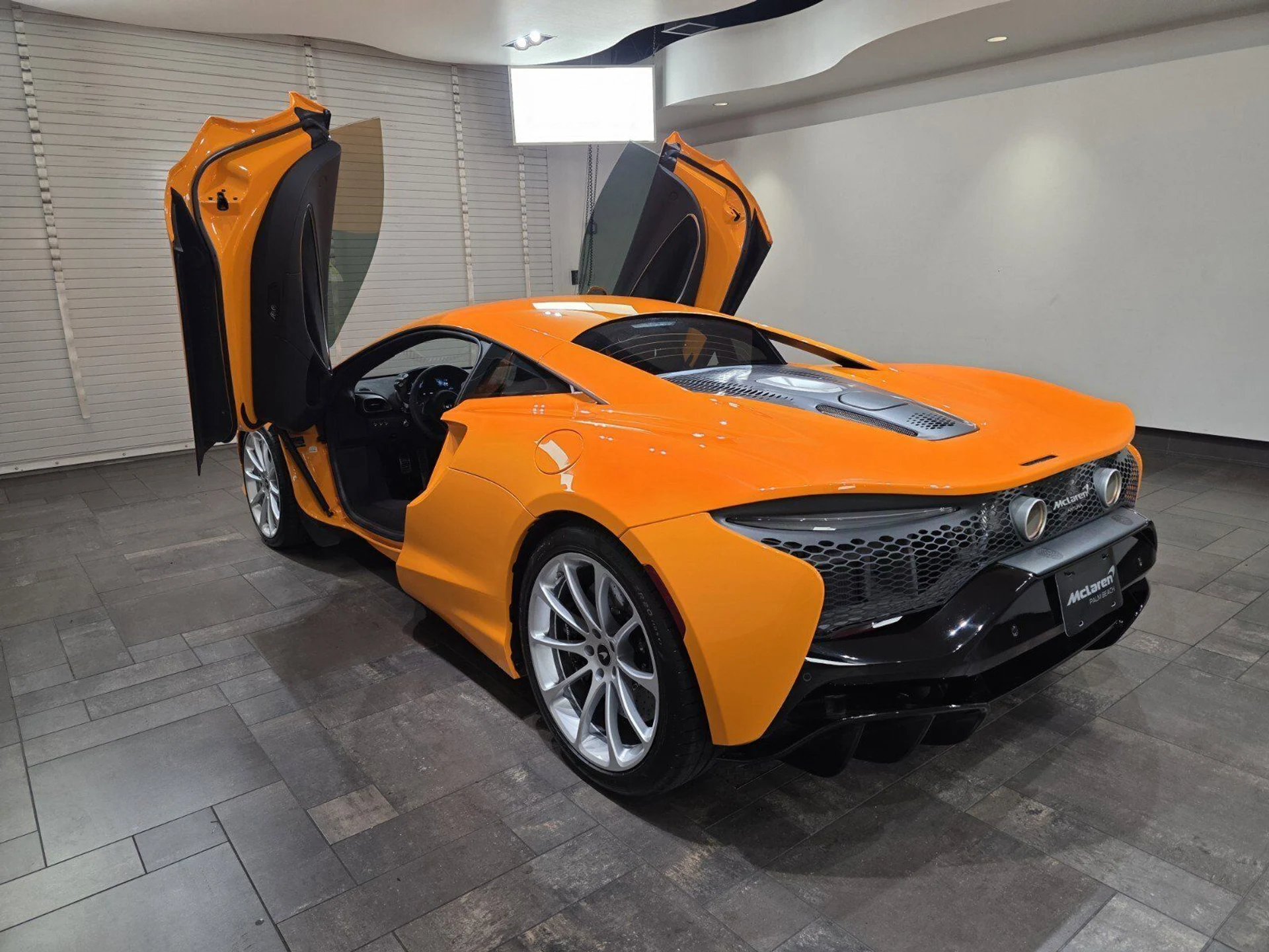 mph021_692014235_bb596ecfc1ef3513b12276b638794034_65c5873226