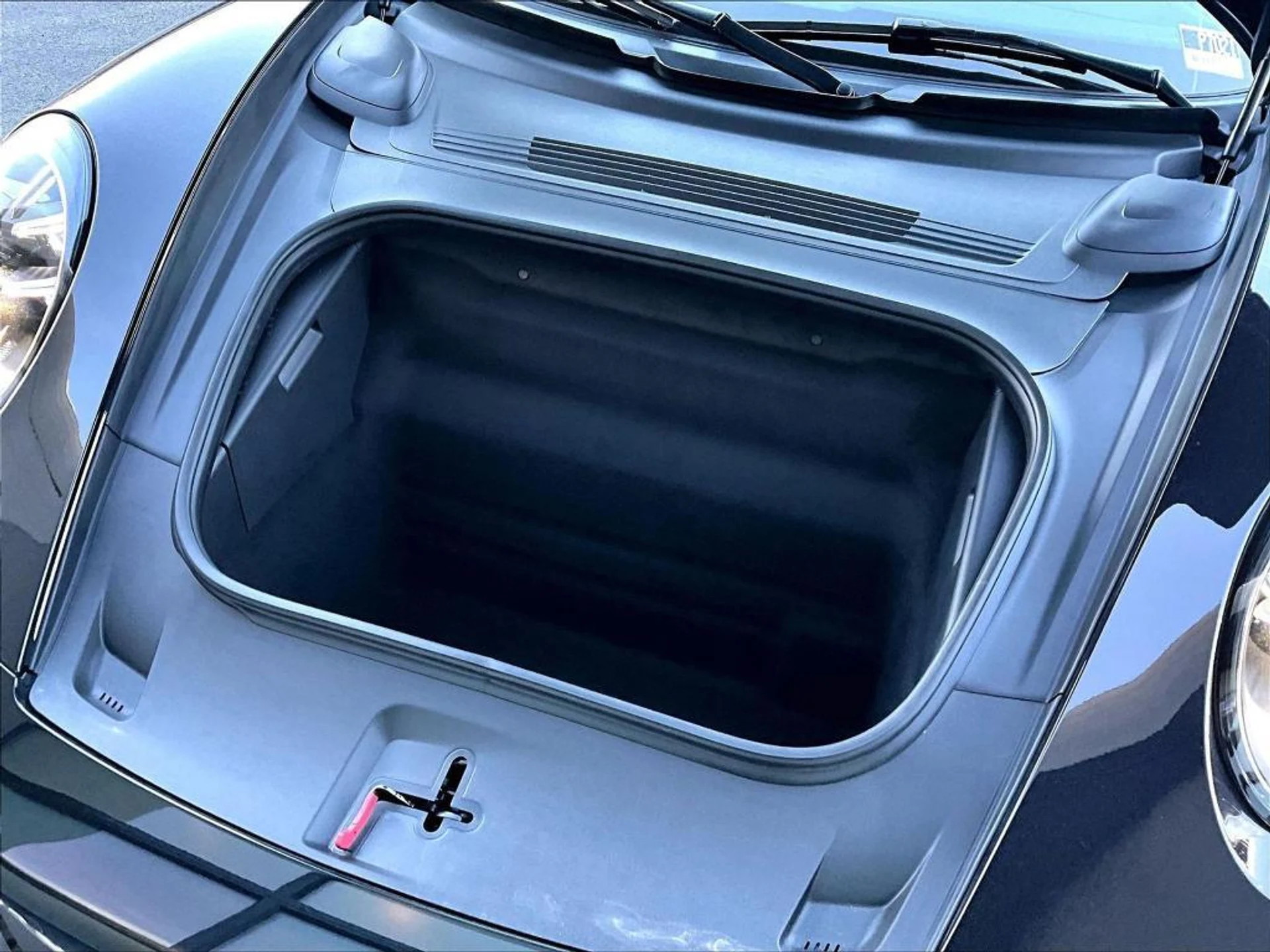 mph021_696095906_81_I_Bfz_WUGU_6irflp_KRT_Qv5_Z1_I_Og_0fd75b8437