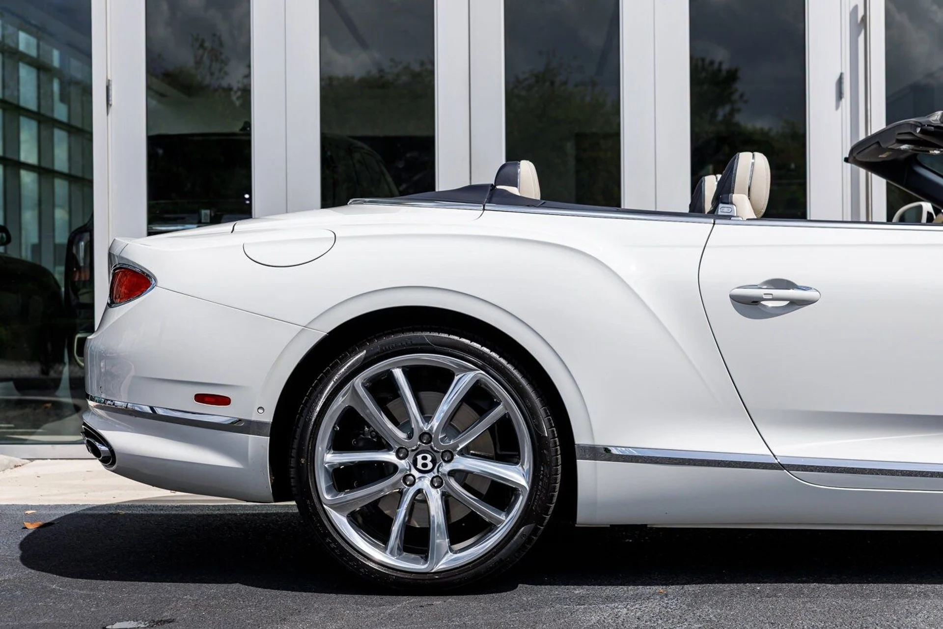 mph021_701250244_f5cf6dee2ac75e061a2d9787a3bf51b6x_9530317e08