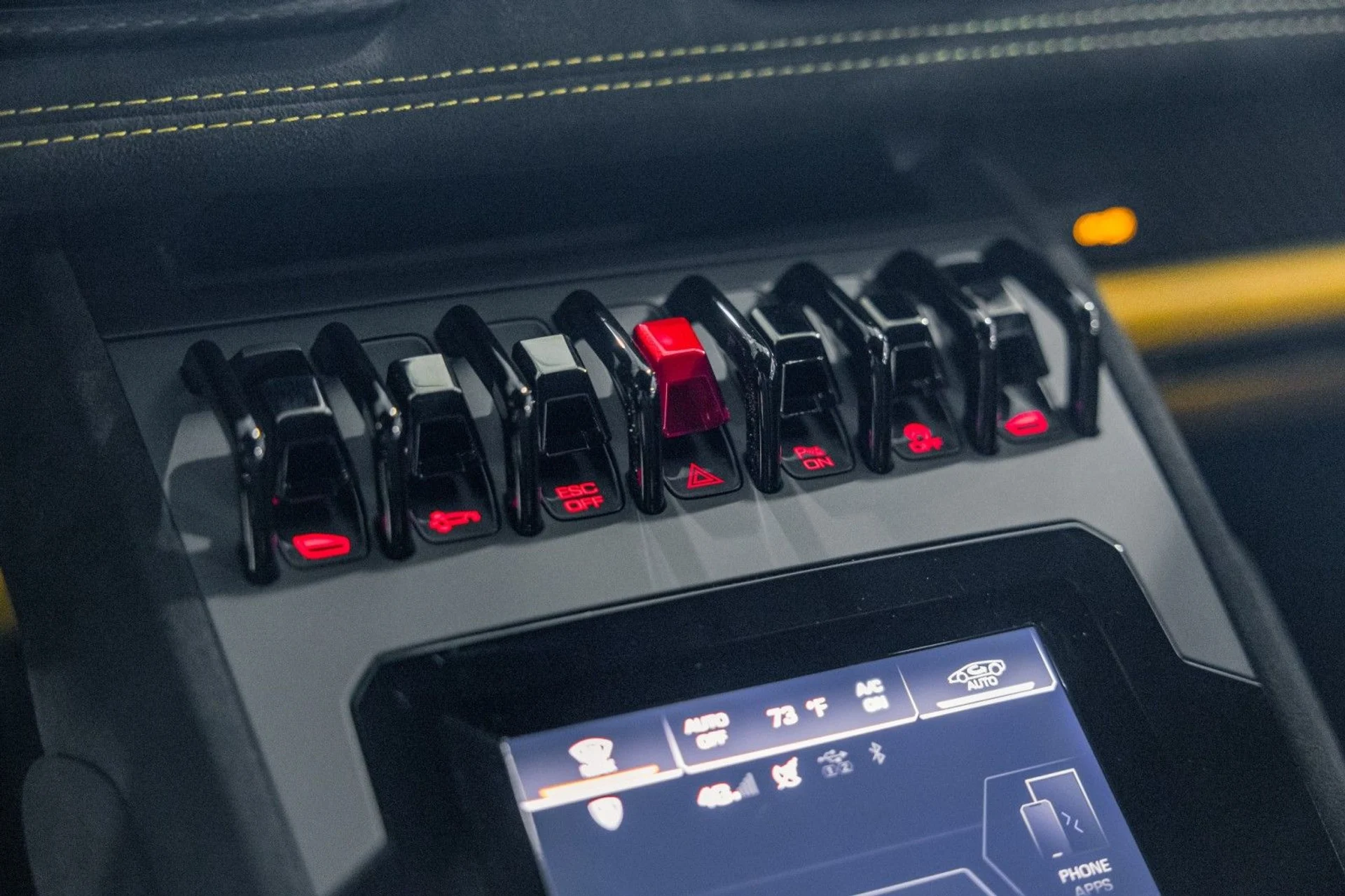 mph021_701439847_t_Q_c49809b345