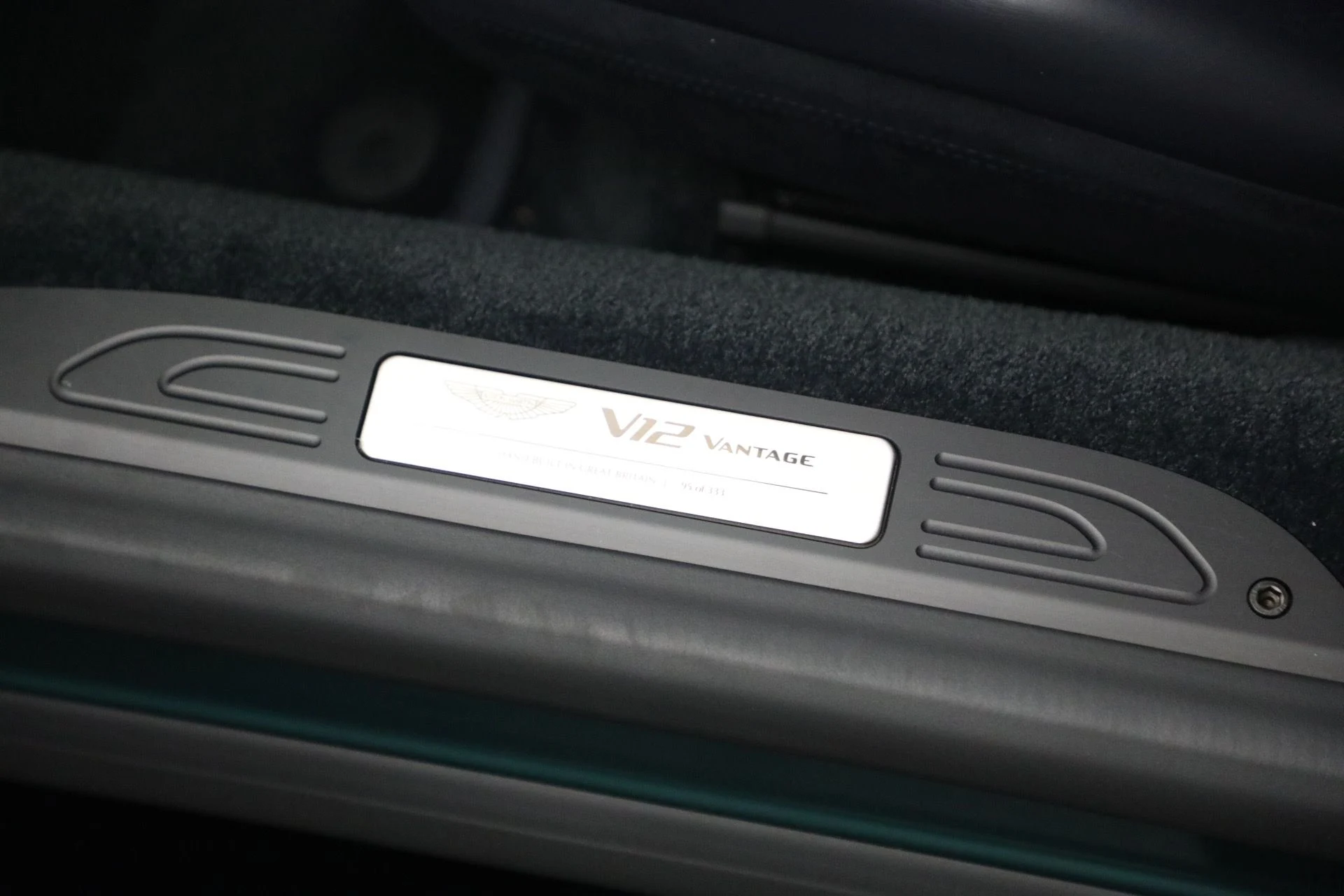 mph021_702825134_Used_2023_Aston_Martin_Vantage_V12_1777723504_e5650c840e