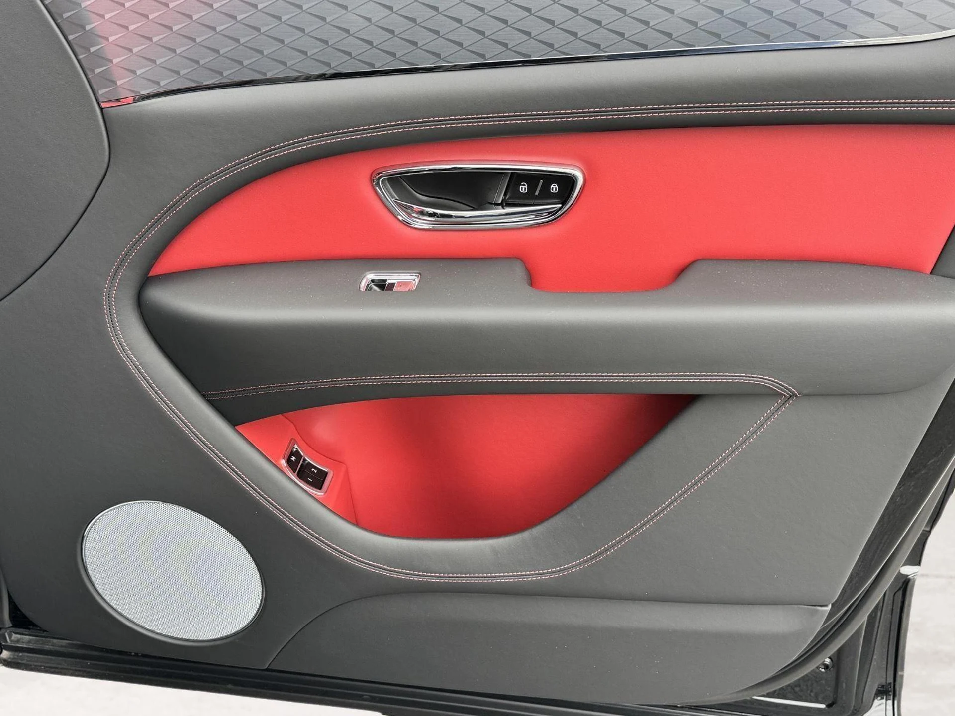 mph021_711278696_d1c2fdb2c0ae118c7b91912c3c98bf89_ee0354e134