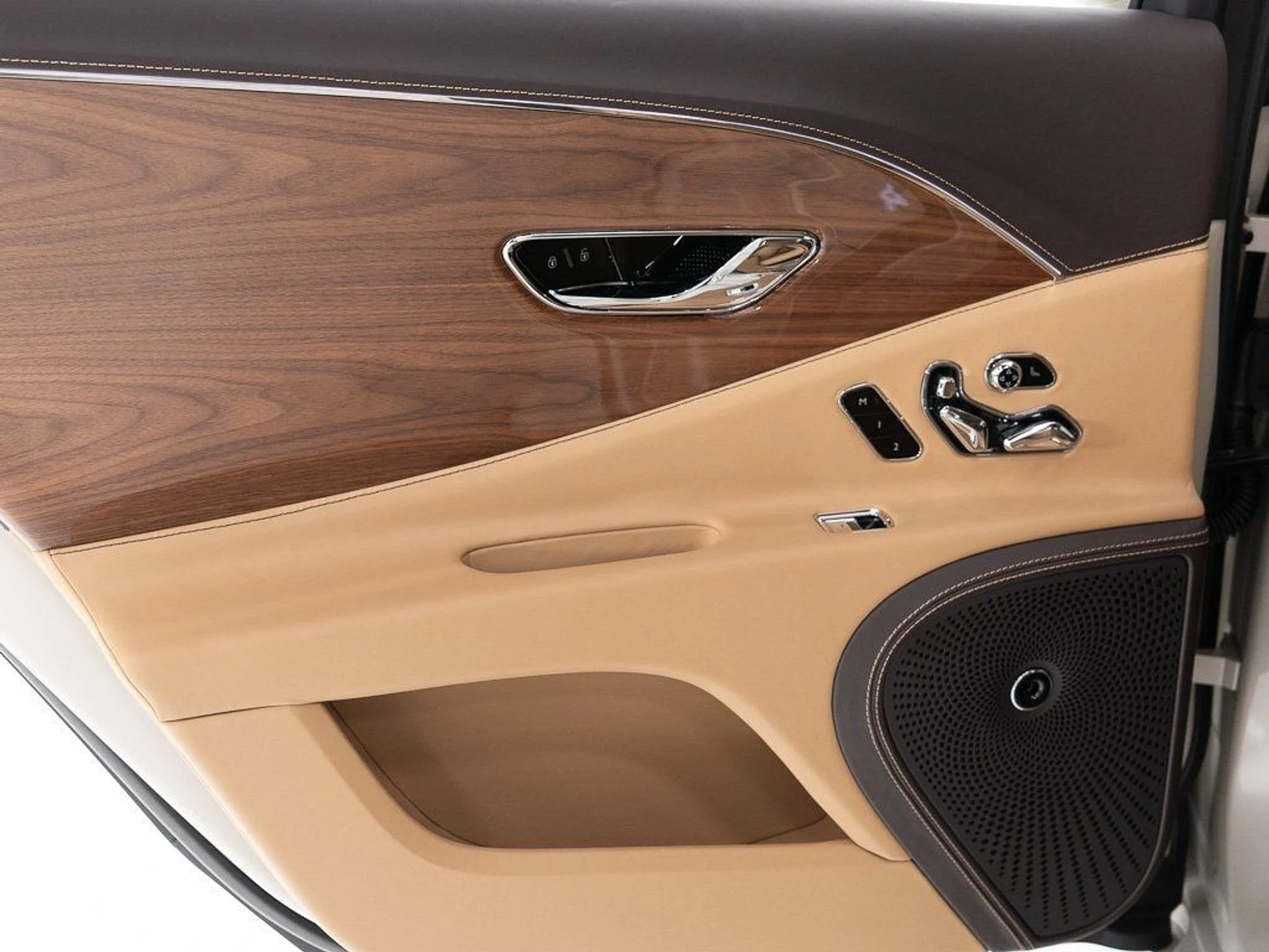 mph021_720631434_6dcd3ca052d82fa63e986a0b3114e54f_f7141486c9