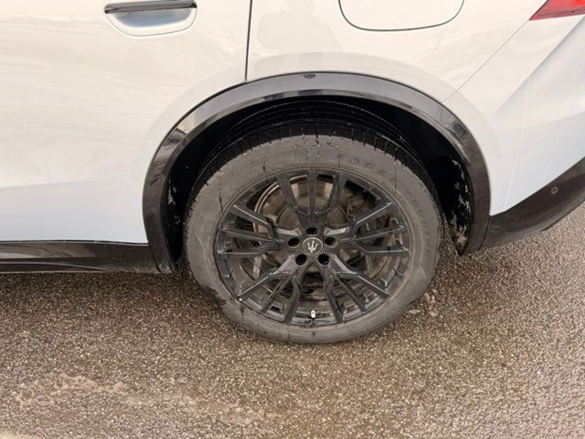 mph021_72303829_701fdec95271932372498ea5b2c14383_591989fb3c