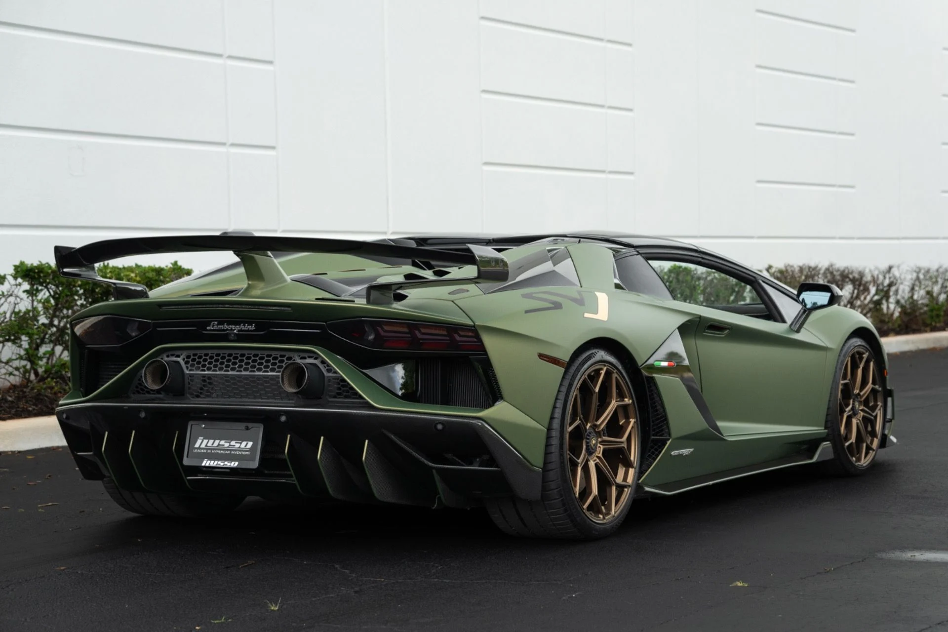 mph021_725749038_Used_2021_Lamborghini_Aventador_LP_770_4_SVJ_Roadster_1773716701_1b74ee758e