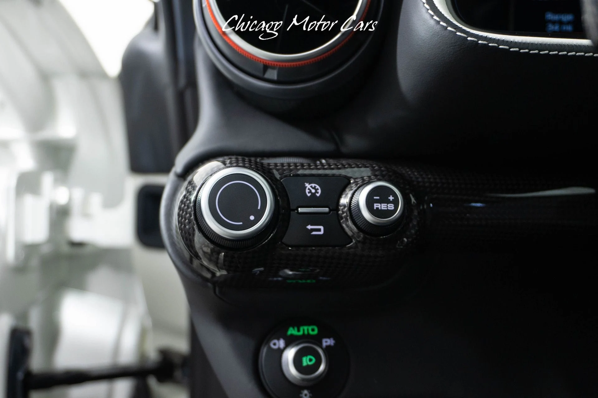 mph021_731681419_11270_p22_l_6bc81e8be0