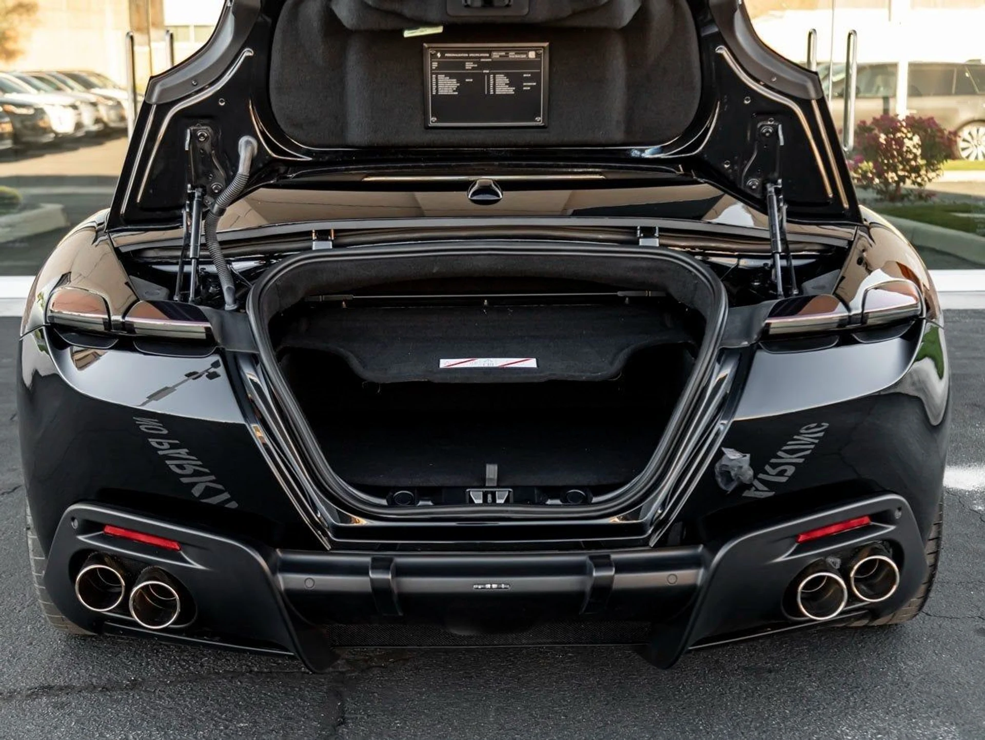 mph021_73393556_22_66f8f7d982