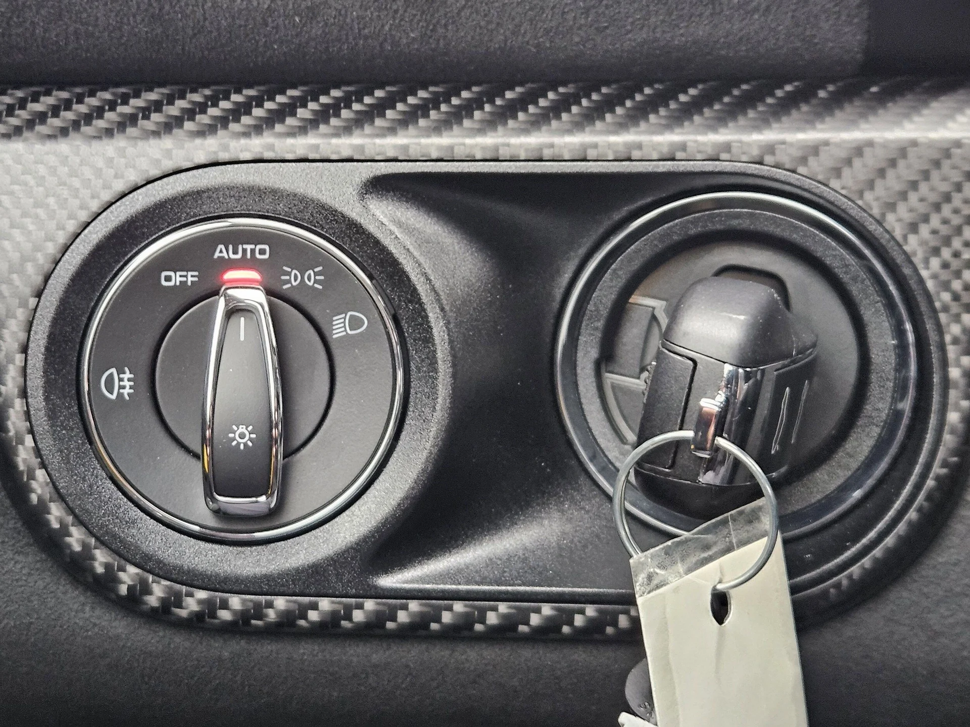 mph021_737120789_06d9e08fe65cfa4e49360264c237aacex_02859c1e7d