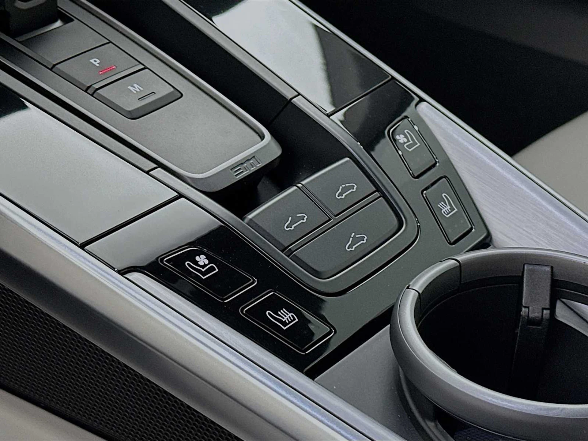 mph021_739021374_e43f41f450b756dfaea6f292791f761d_f58402f4d5