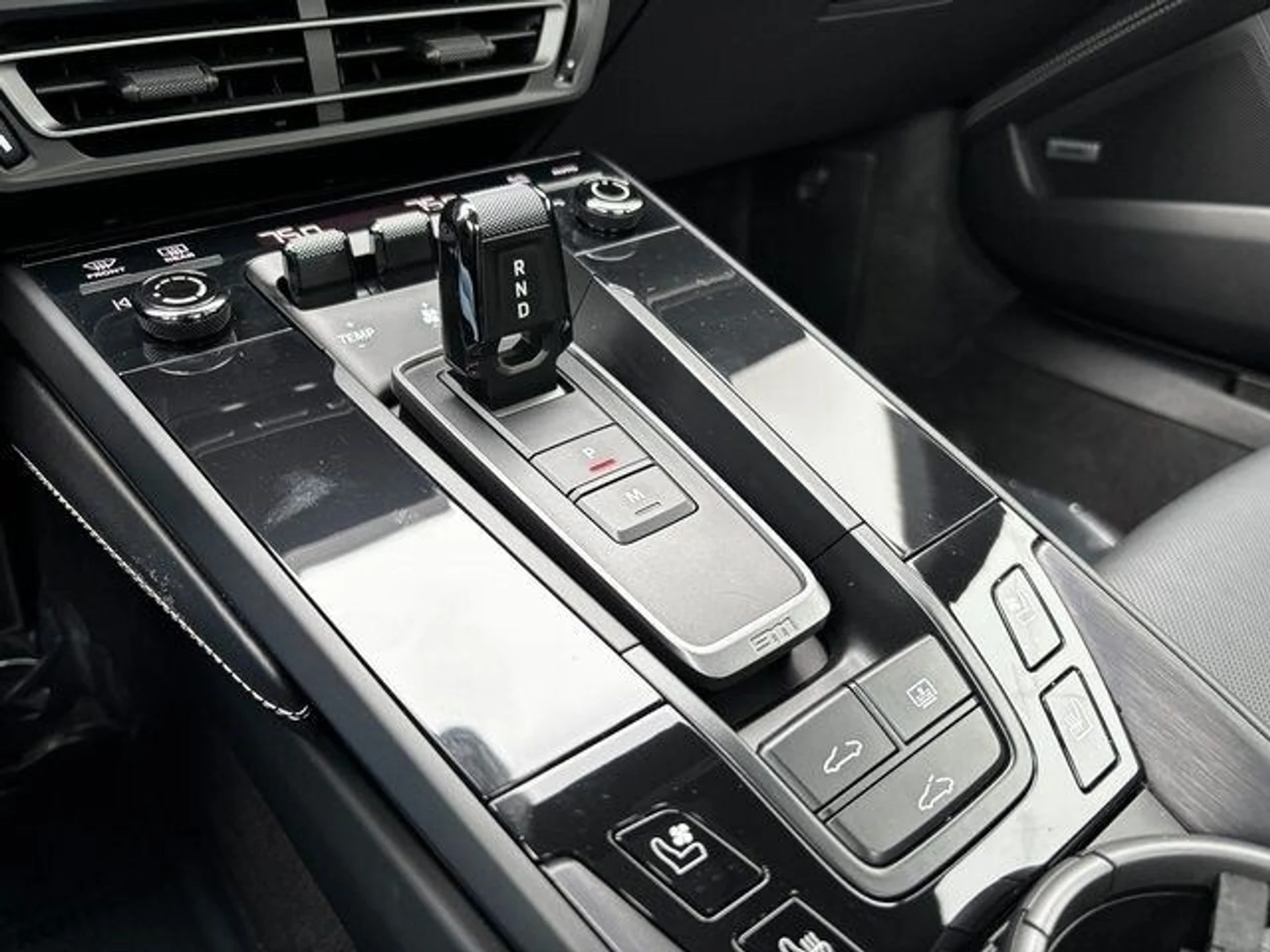 mph021_741423724_55875f2ceb6ba71682528f48488cac1ax_36a20252bb