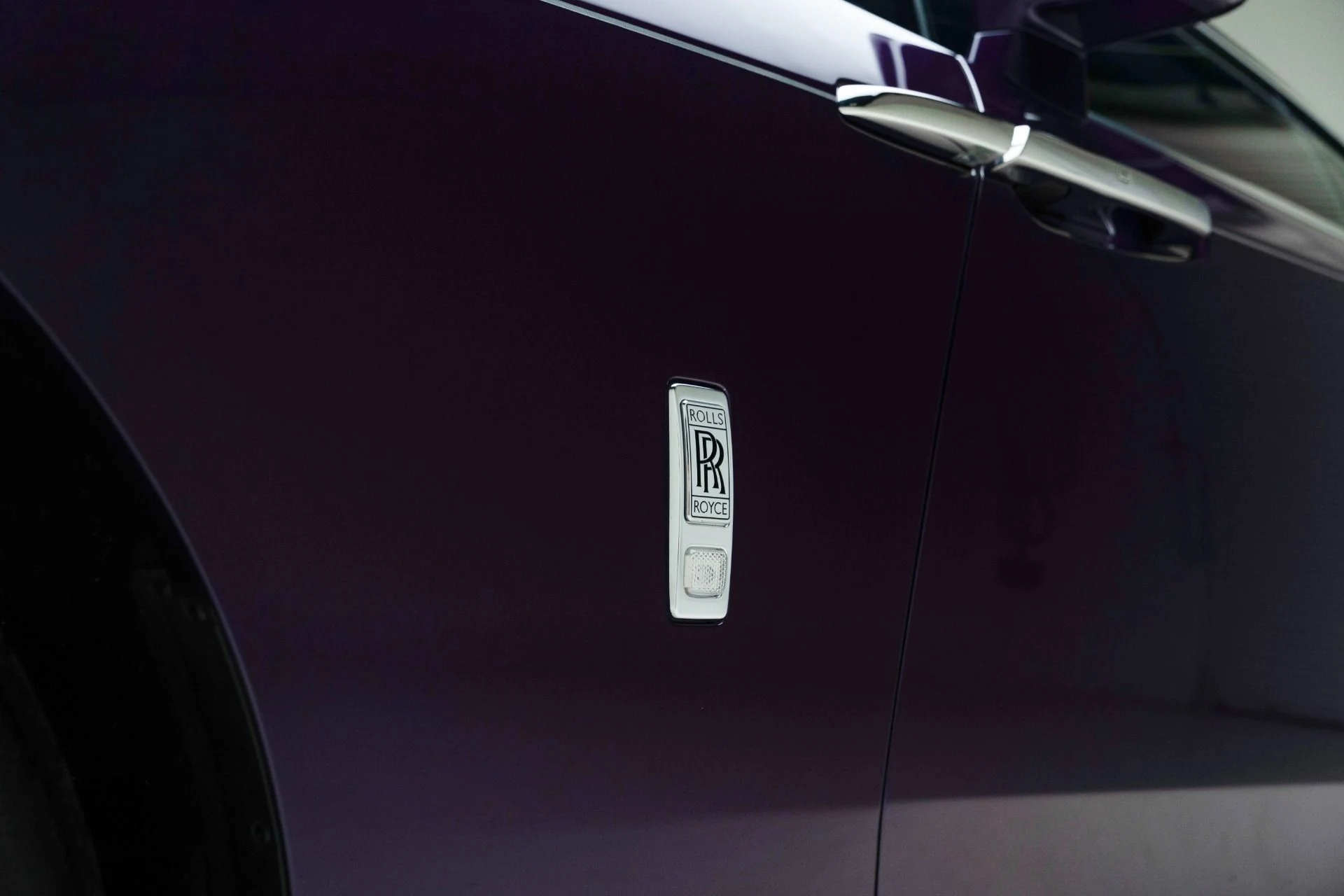 mph021_74170209_Used_2024_Rolls_Royce_Spectre_1781198074_07298ce452