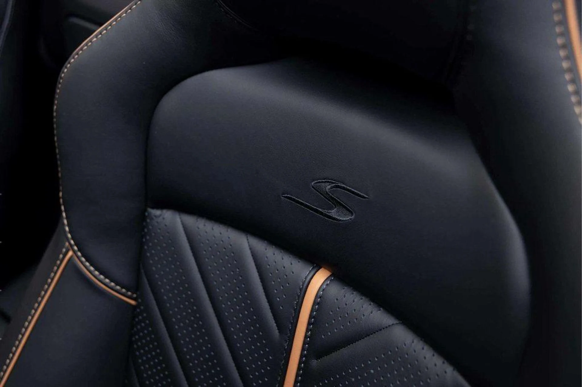 mph021_742359456_Zm_Gor_Vt_Xa_QSB_Bb_Z5_G_Dz_ENMRN_Jik_2fc212734e