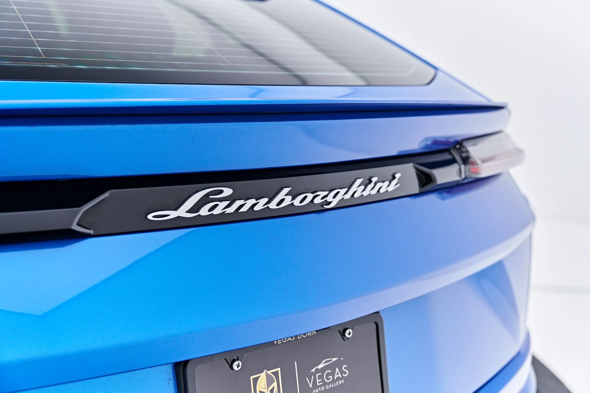 mph021_744596946_Used_2020_Lamborghini_Urus_Base_1790959050_ca88521471