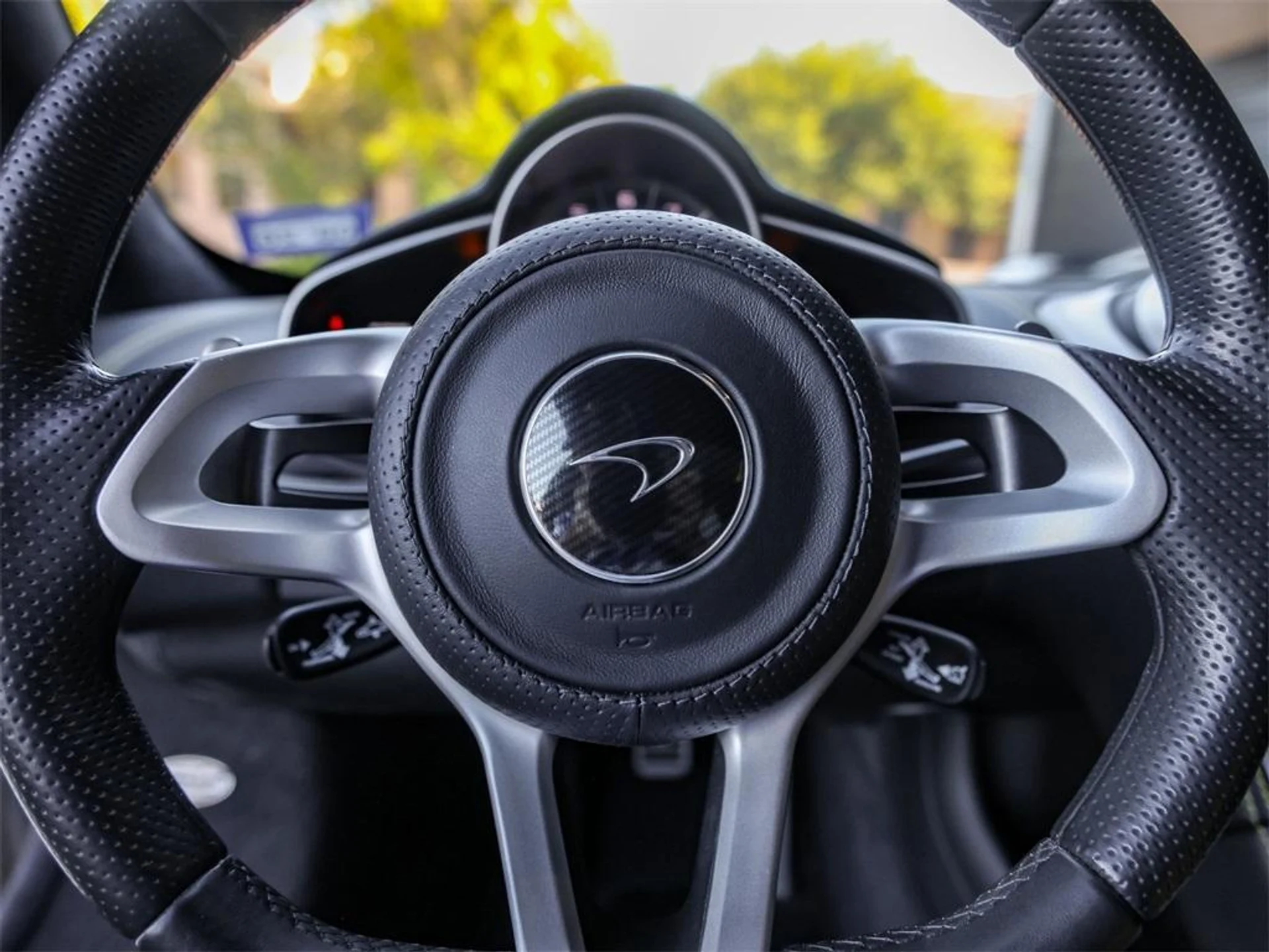 mph021_746468182_l4_Z3_BF_7_JQY_1jlx9w_Hi6e9j_Iq4_GU_c3bddf536c