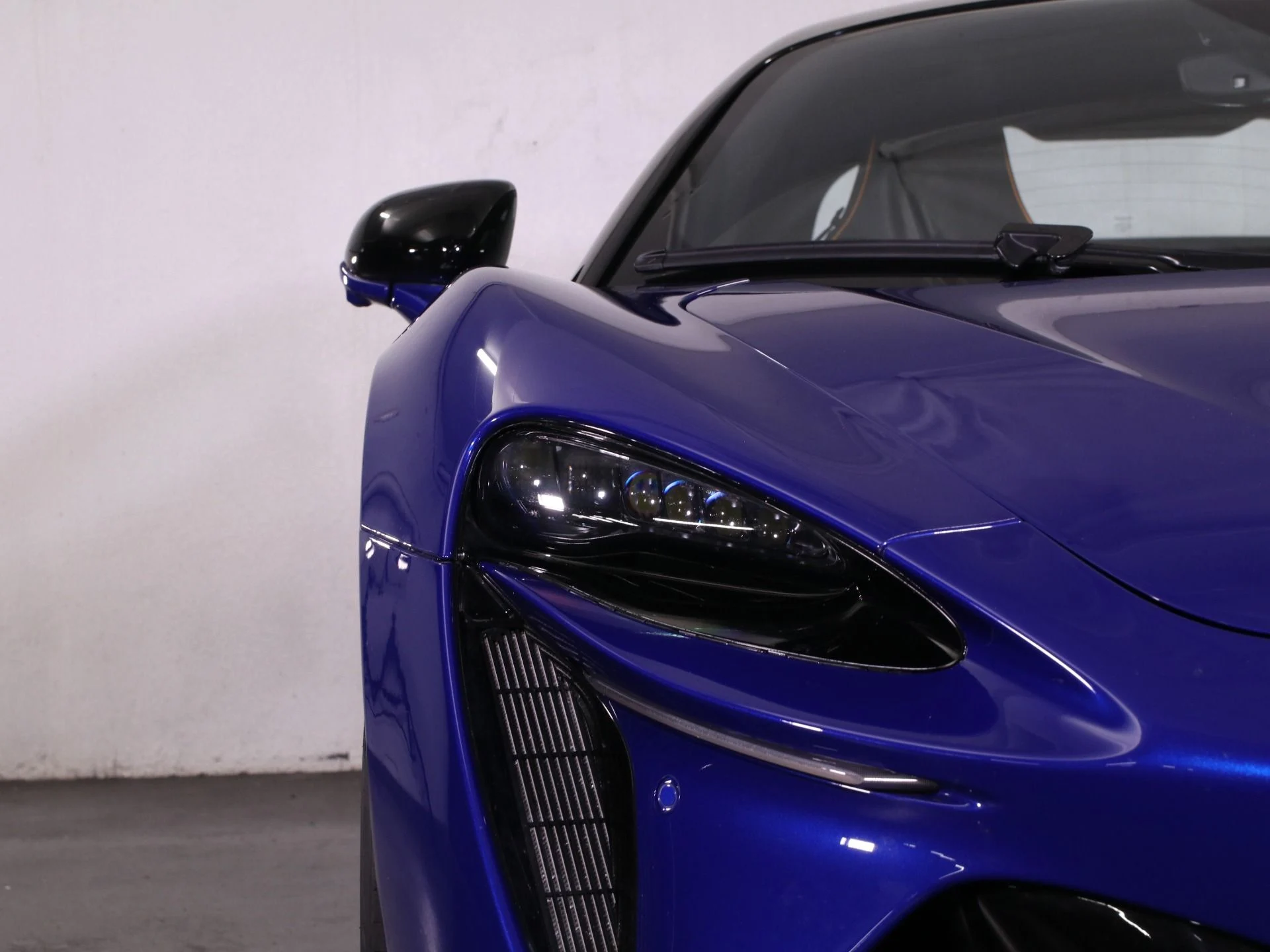 mph021_750425591_Used_2023_Mc_Laren_Artura_Performance_1751935312_df8b31bb90