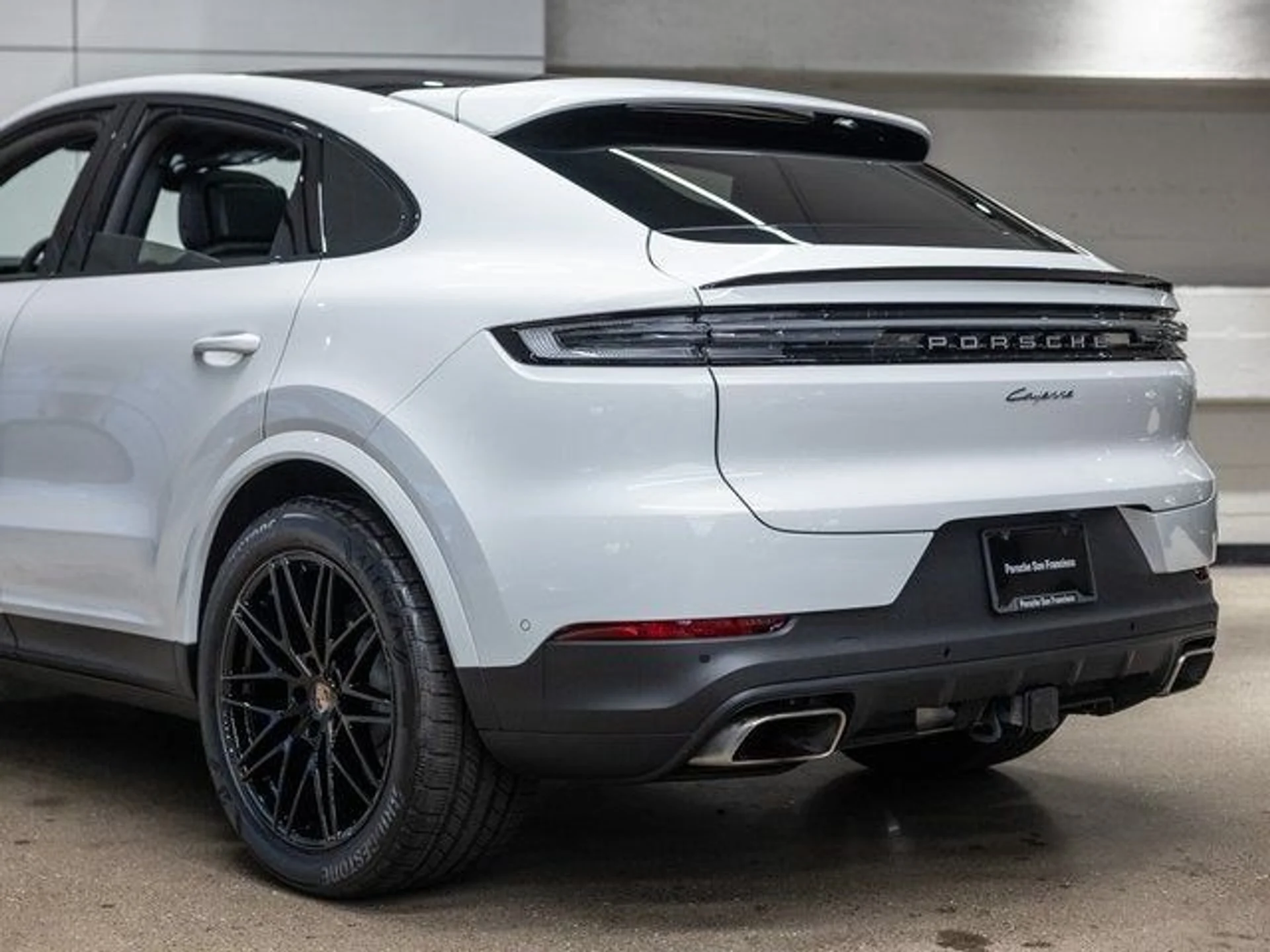 mph021_757043572_22_9e51f2209b