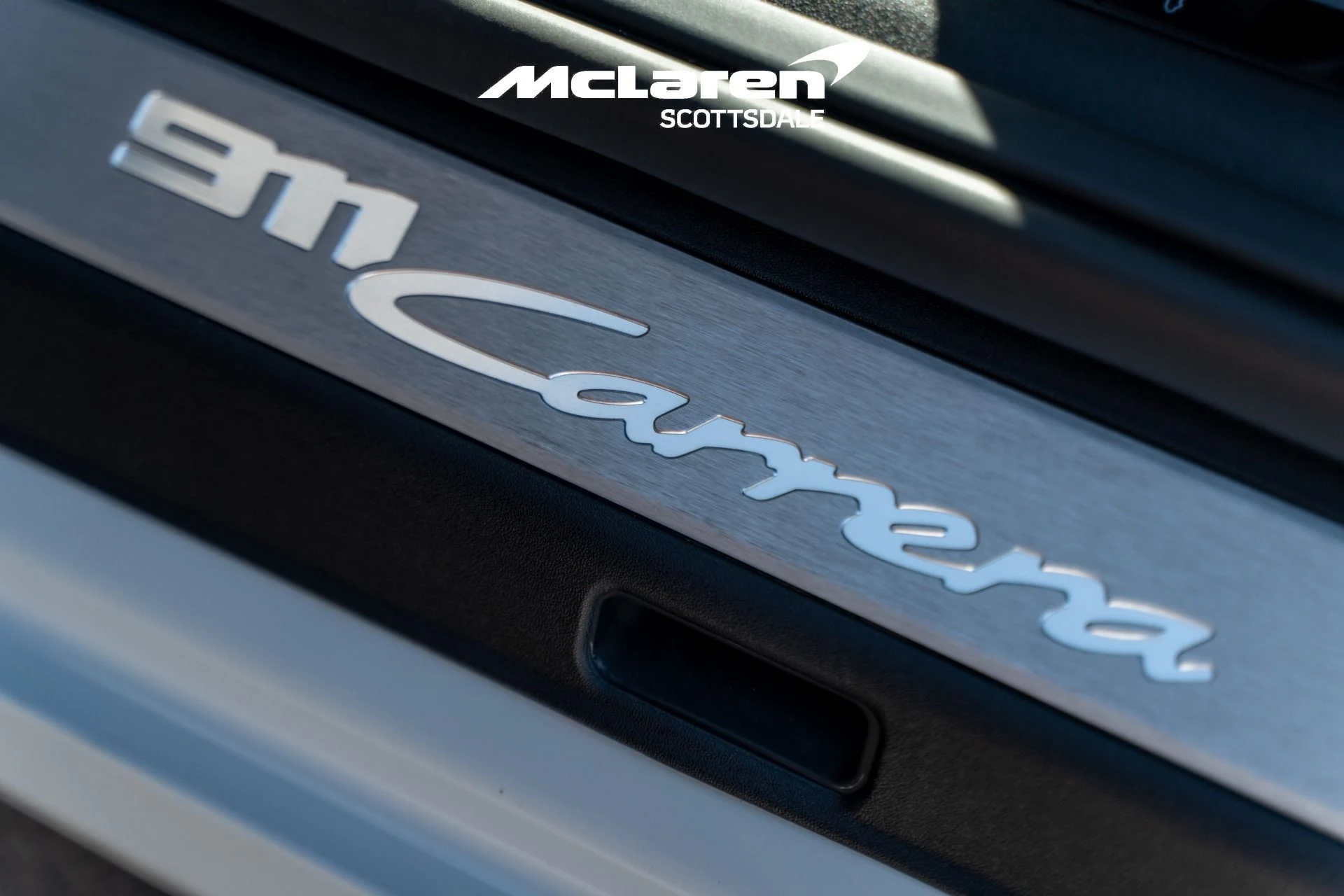 mph021_75736254_Used_2021_PORSCHE_911_Carrera_1756698255_7f96d7bc6f