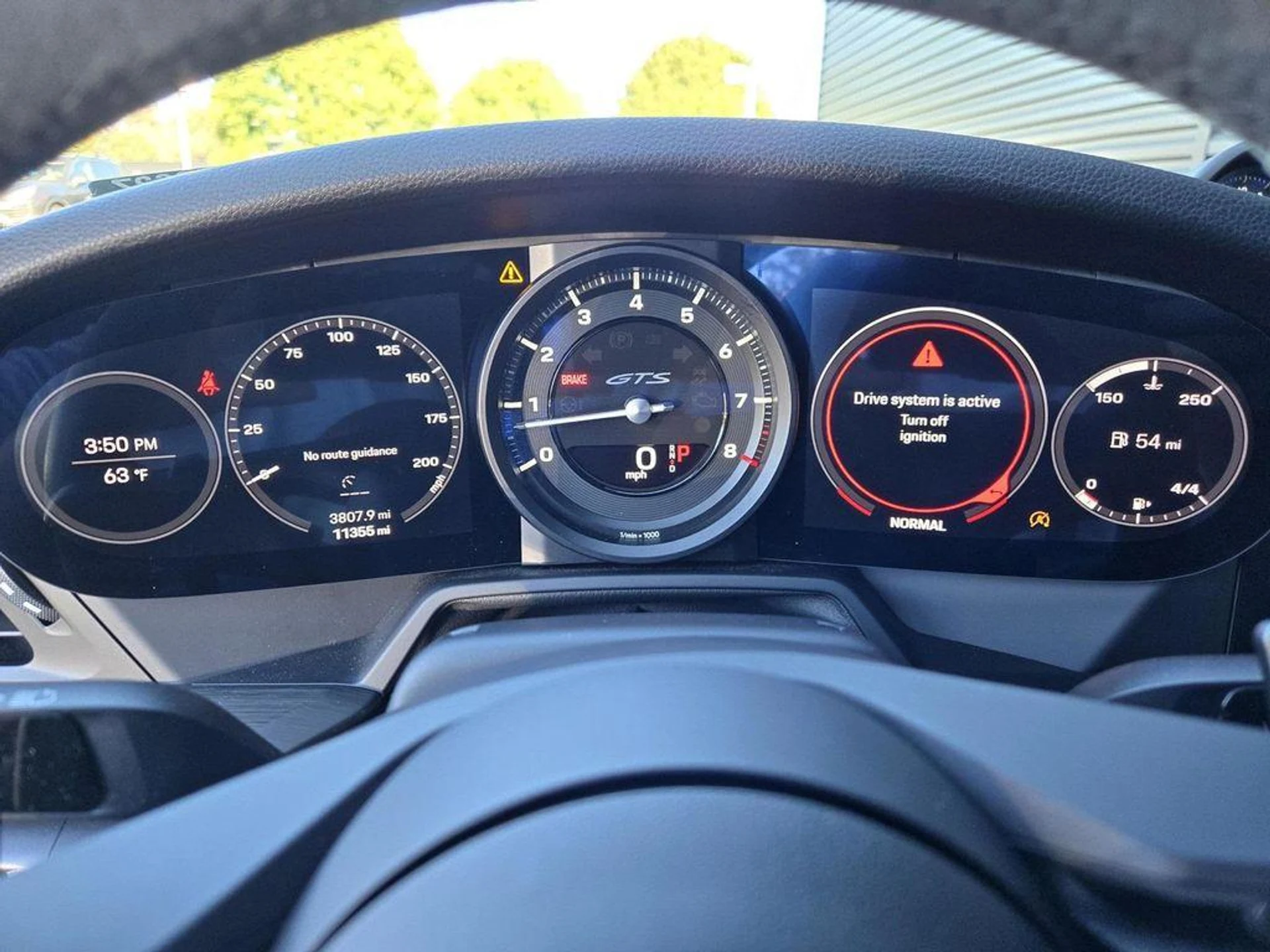 mph021_765286573_p23_P5f_Dm_Iym_Gm_OJG_y_J_KX_Aem_E_a635d3b48e