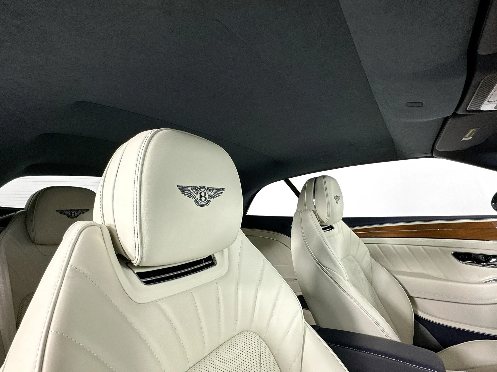 mph021_767532091_22_b386042136