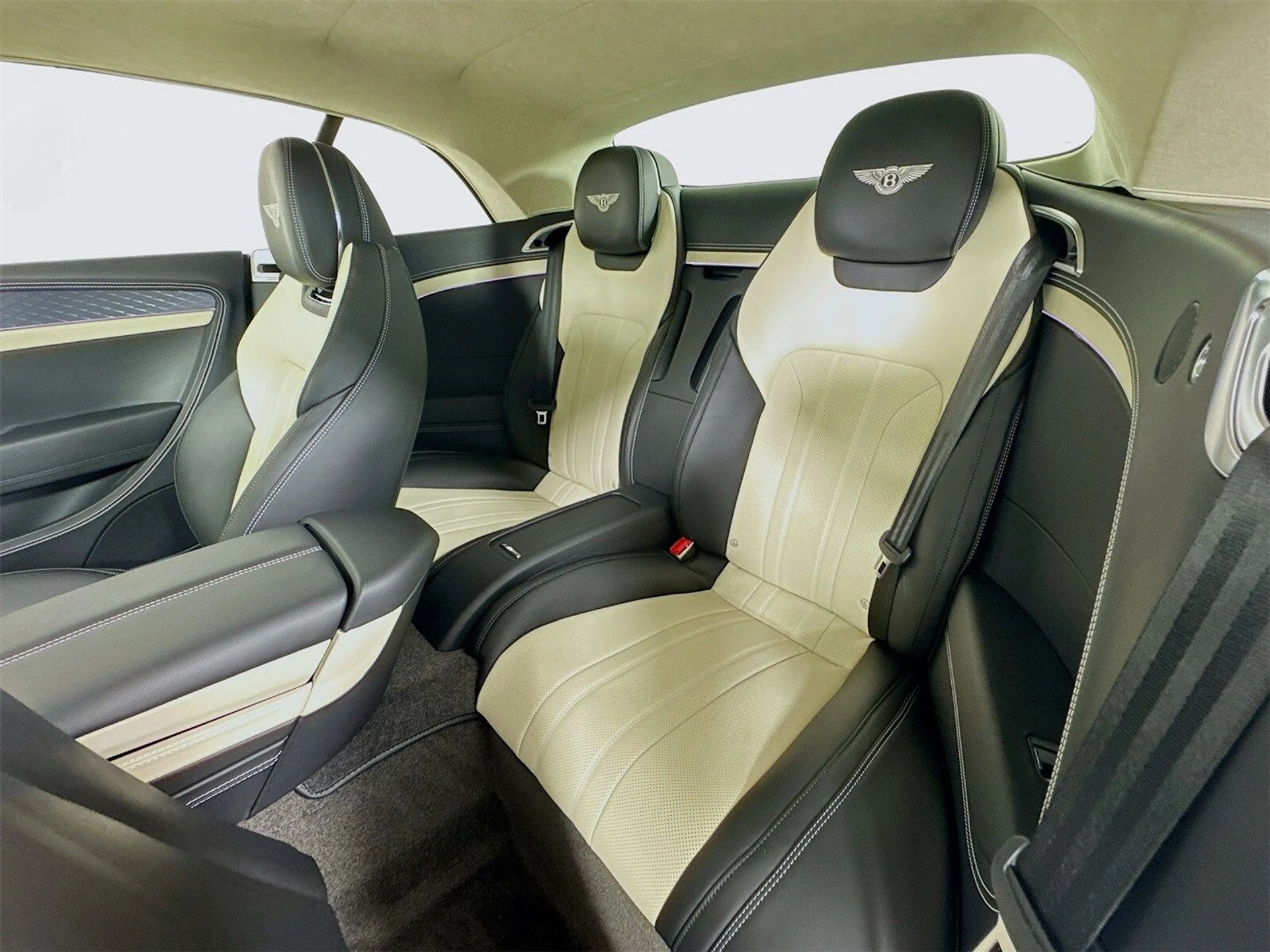 mph021_774209673_d759a3b33ace5629a132c746c16c4371x_e913782774