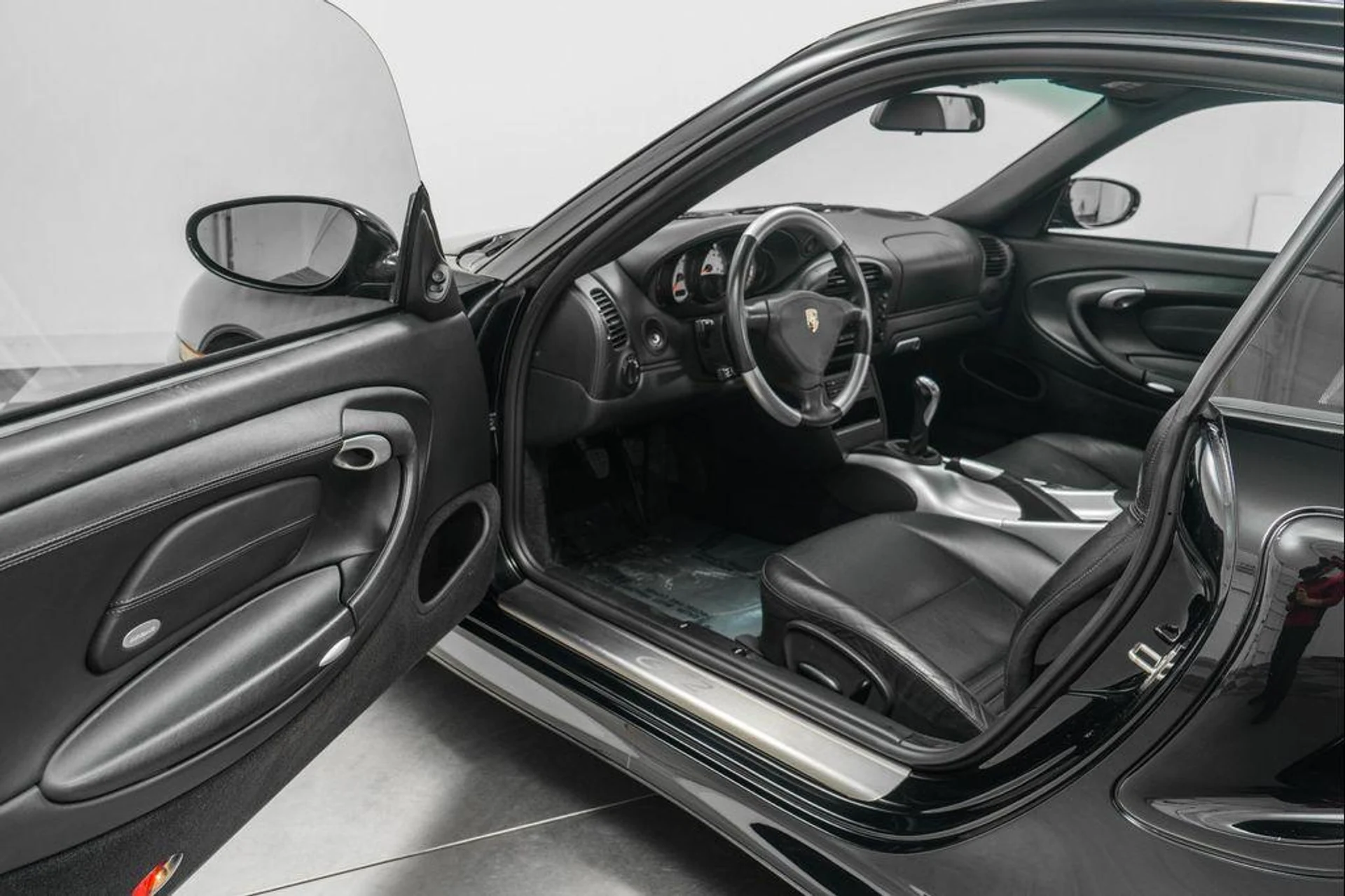 mph021_775216616_DQ_r1_Jlk_ONU_0_Gx7h4_OXM_Iz_Mw_Cg_1f37c52184