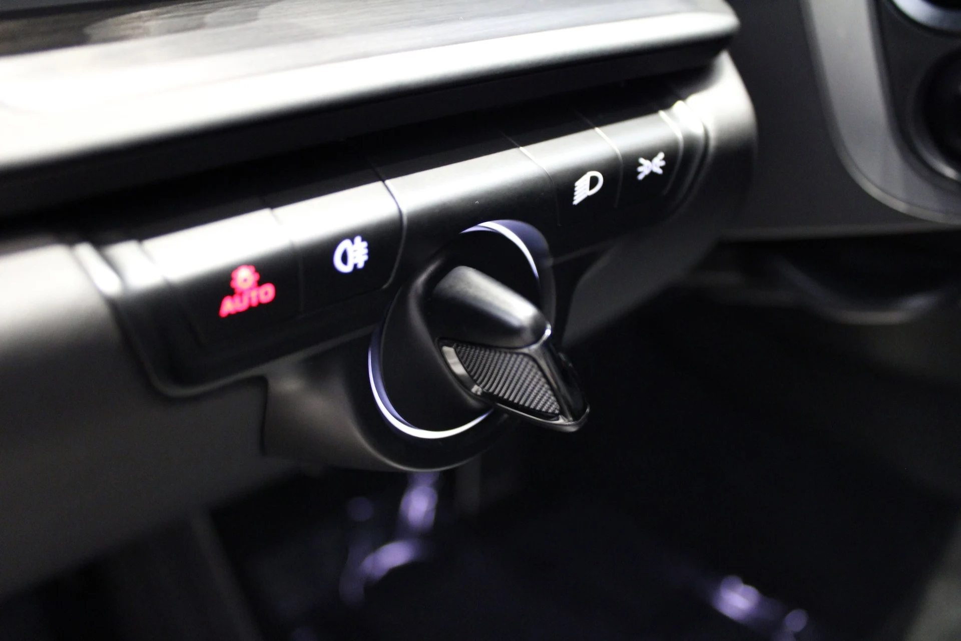 mph021_775530978_e51e96c03f81b6502b3a8a866c7f525fx_9438074a17