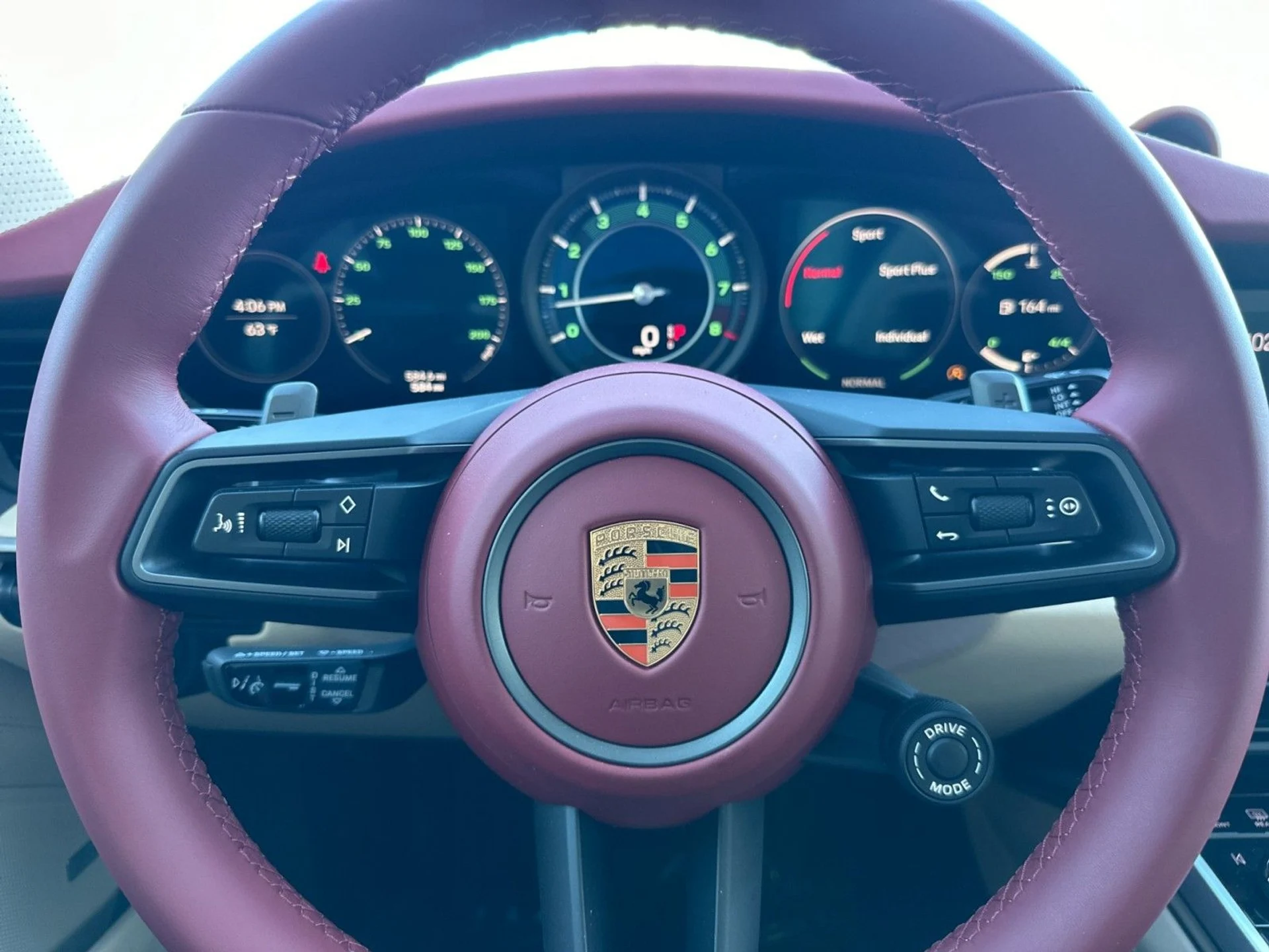 mph021_777973073_dcc3b94f0c2de5ece2ad01462eedc5c2_e2044b5f03