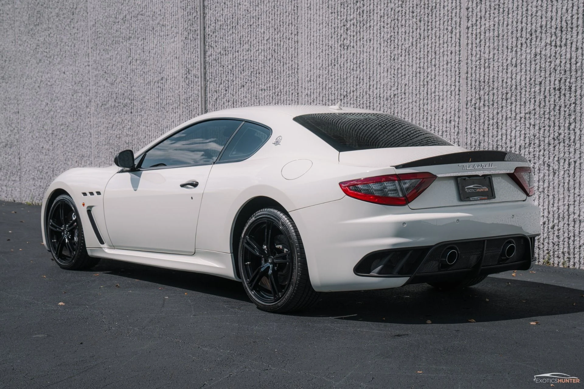 mph021_783688932_Used_2014_Maserati_Gran_Turismo_MC_w_Aerodynamic_Carbon_Pack_Interior_Carbon_Pack_1755877560_17b3cd90f3