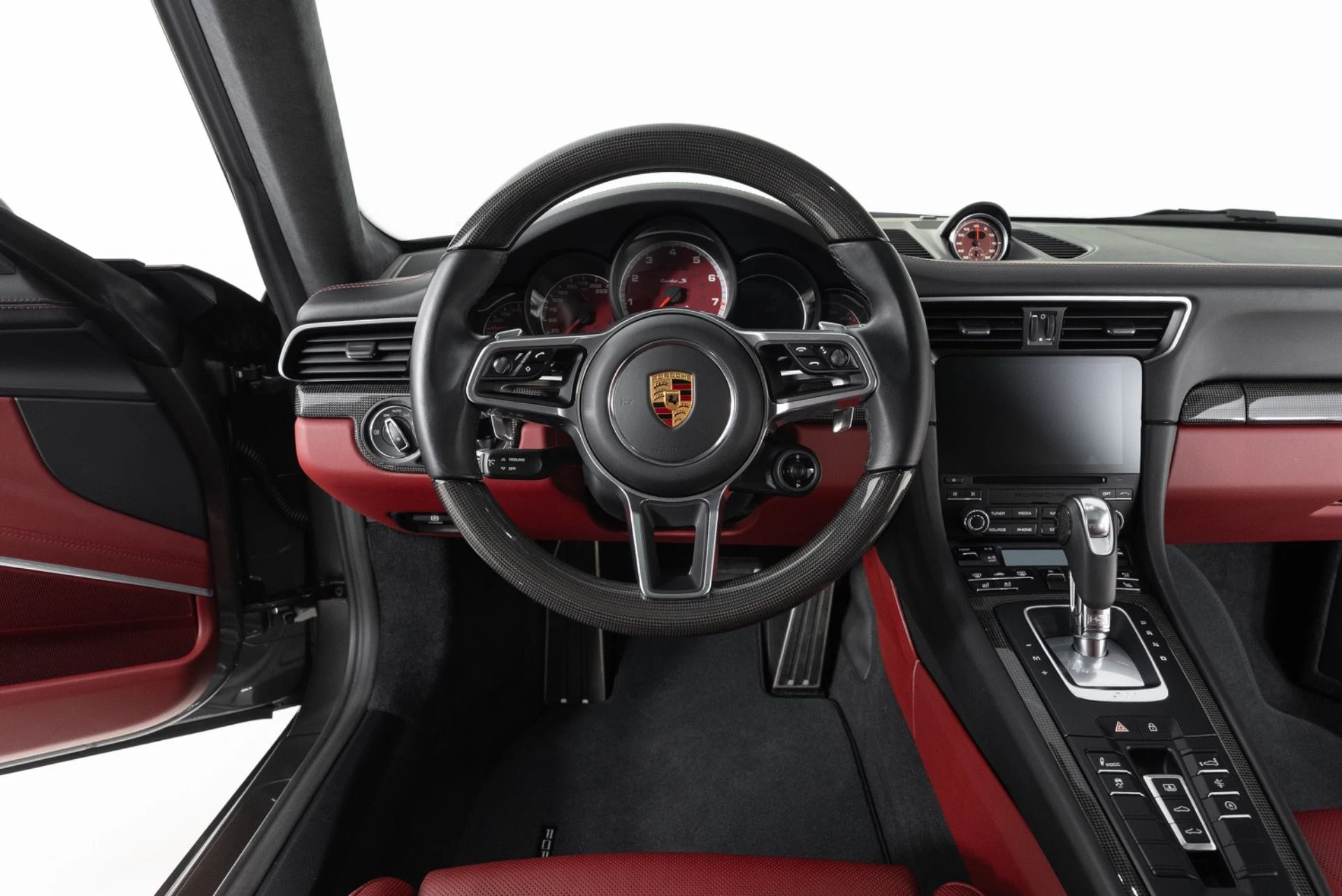 mph021_787233070_Used_2019_Porsche_911_Turbo_S_1774999643_ba20b13fe0