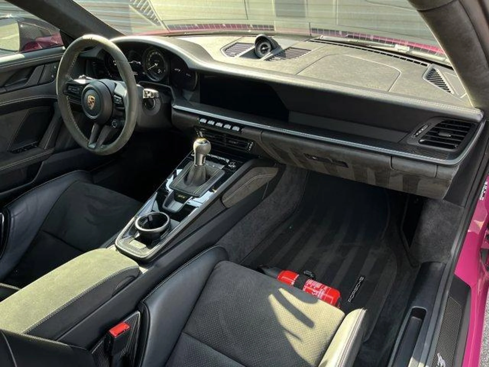 mph021_793091708_79_Mr_OVM_Fq_EQYK_9n_Aj38_D_9_W_Krxc_e5f3bb25d7