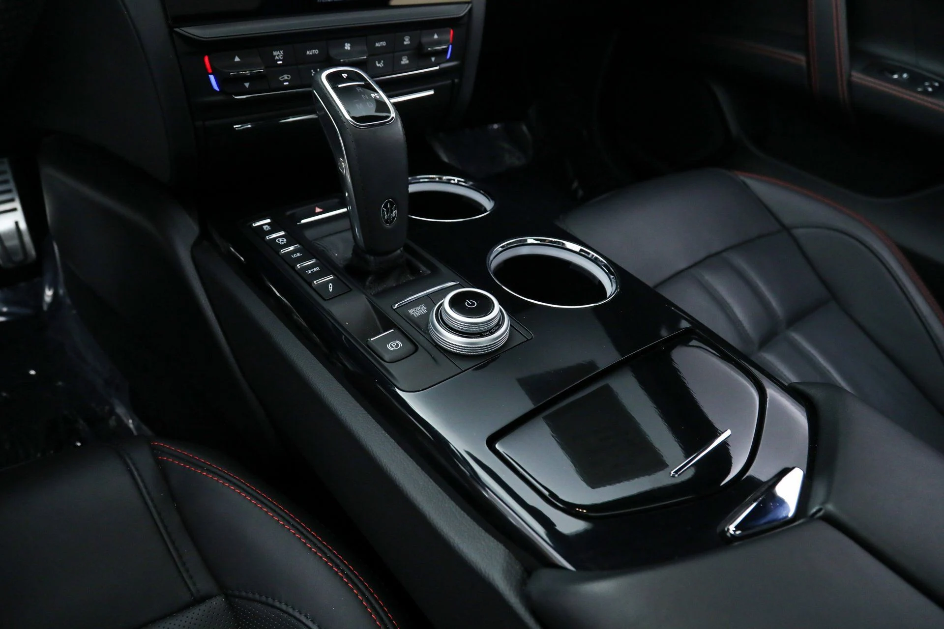 mph021_793191892_ffdfbd12e4c8e443e4f18af6454ac357_c786625399