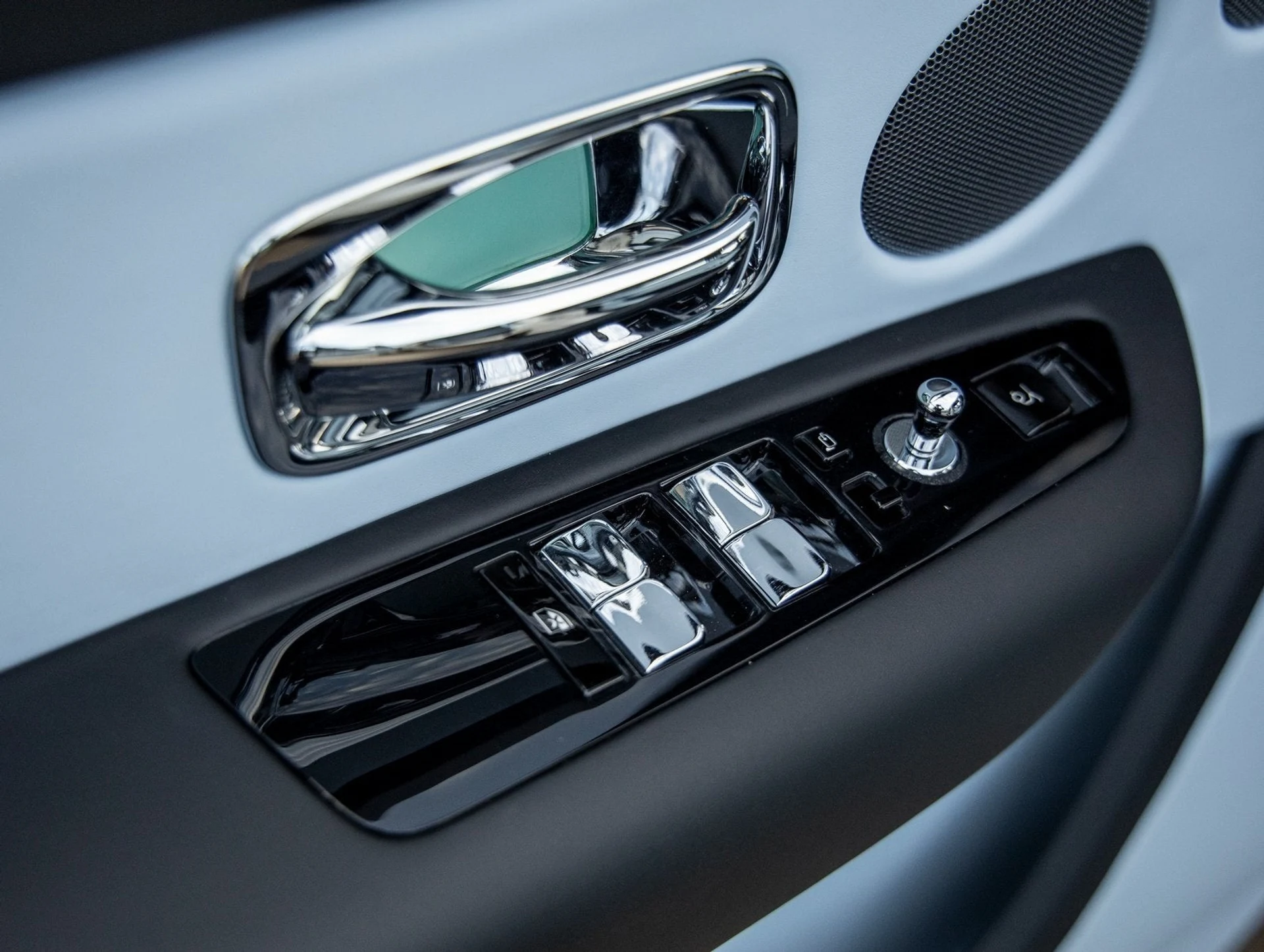 mph021_795805754_22_751b99a1d3