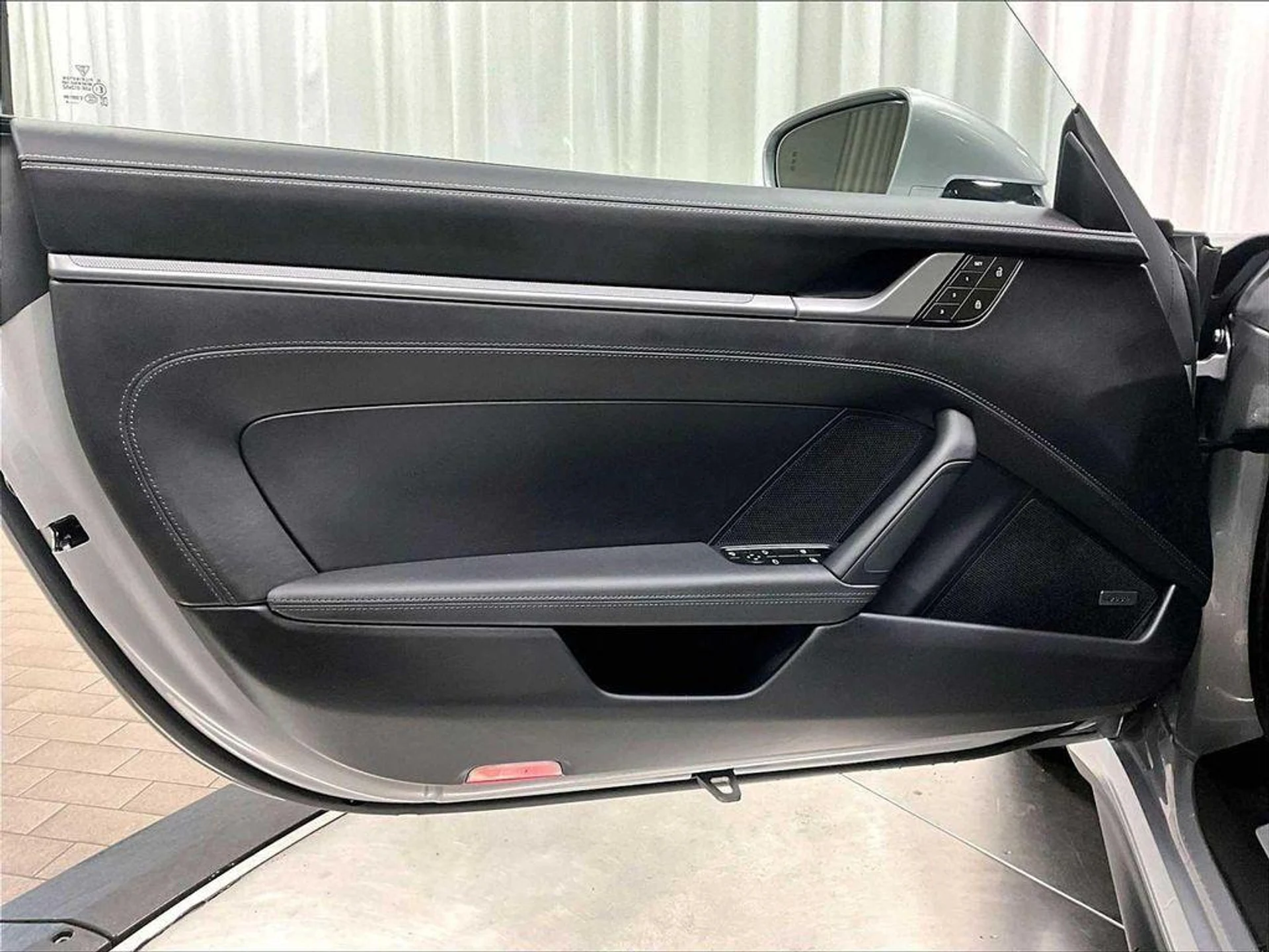 mph021_808079248_x_FPW_0t_NT_2t_H_Rg2k_Q_Ogyb_P8_O1p0g_b6b051b553