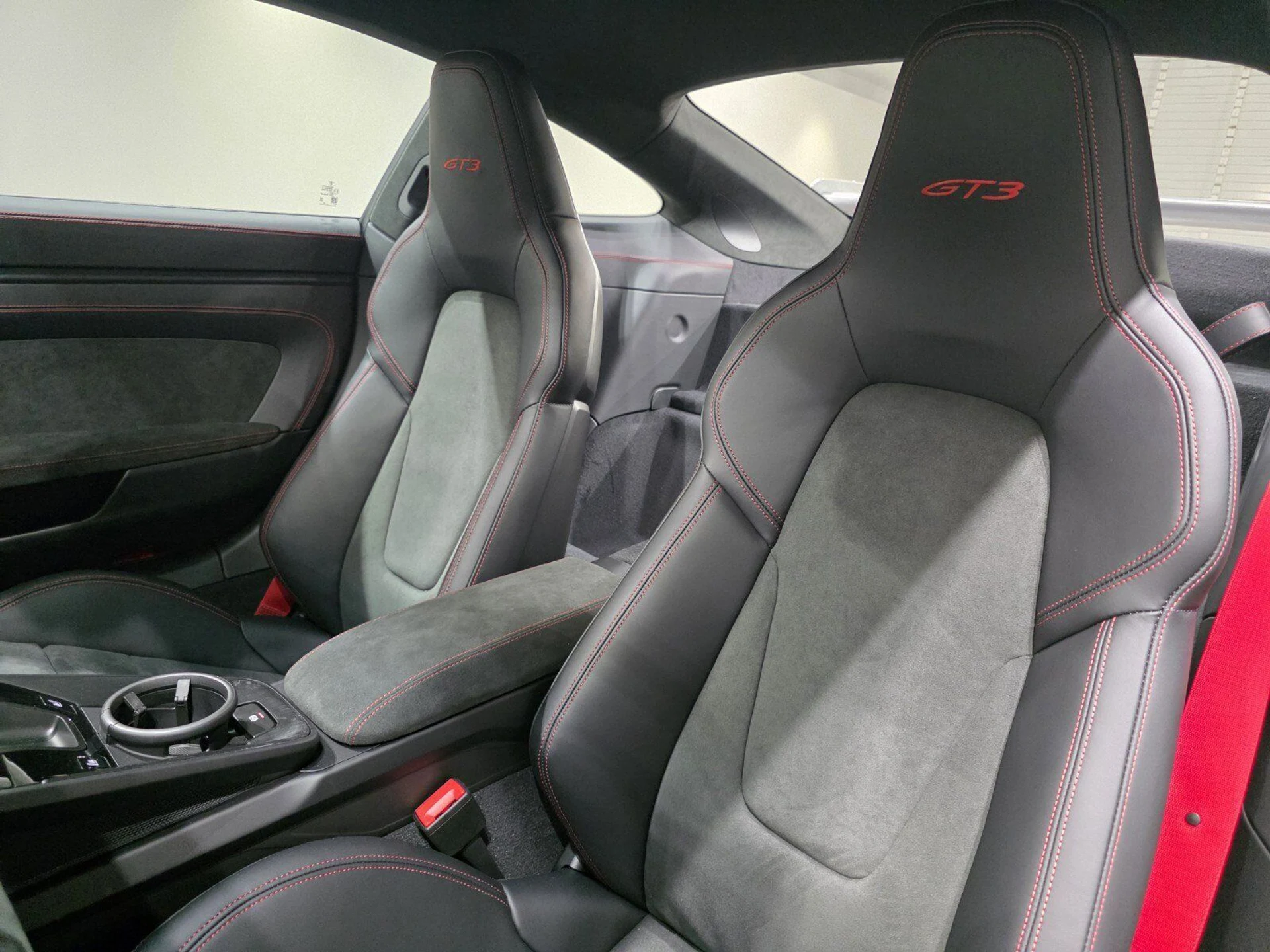 mph021_80972405_6a7e6164aa5af25a85e7081bb83cc6a3_94fdf22e69