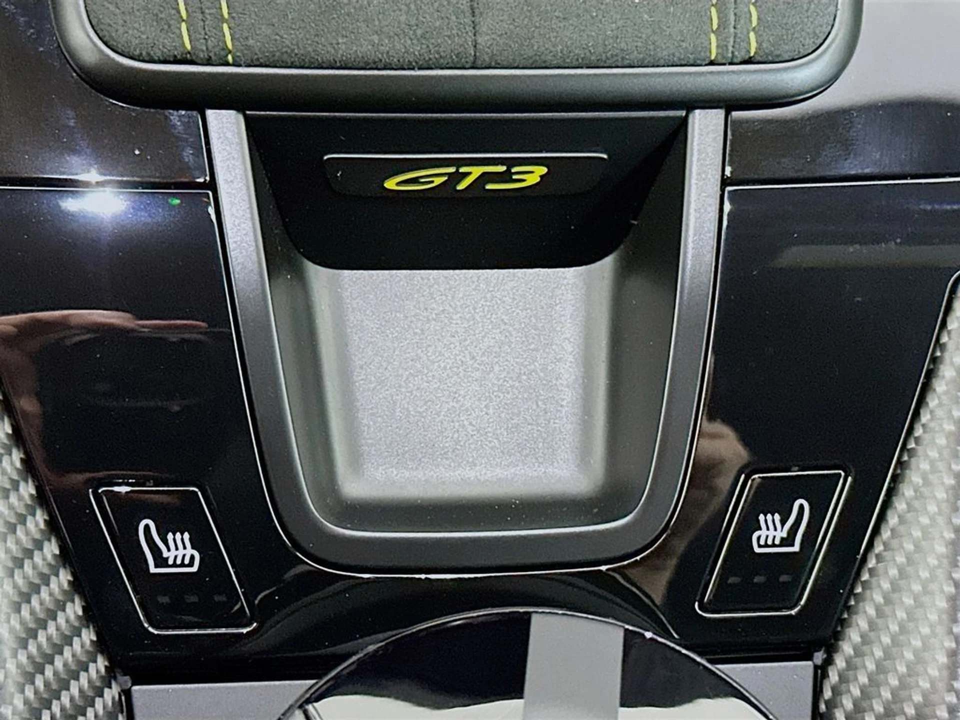 mph021_810708695_eaf2be8ecd097df3e5728768dc03c73cx_53a3b410ff